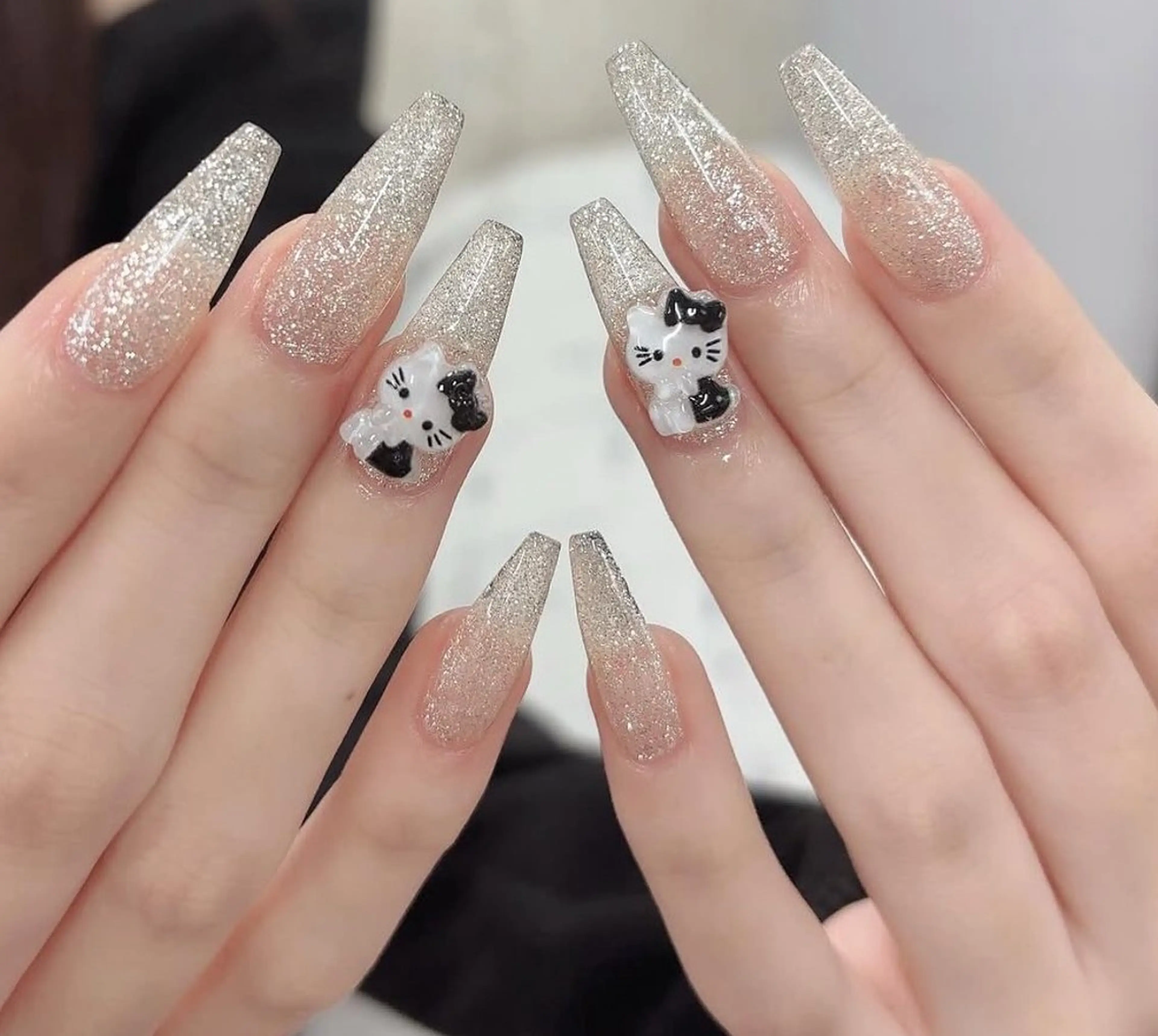 ネイル フレンチネイル ジェルネイル ガラスフレンチ ハロウィン ハート ハンドネイル H.baby Nail Salonのネイルデザイン
