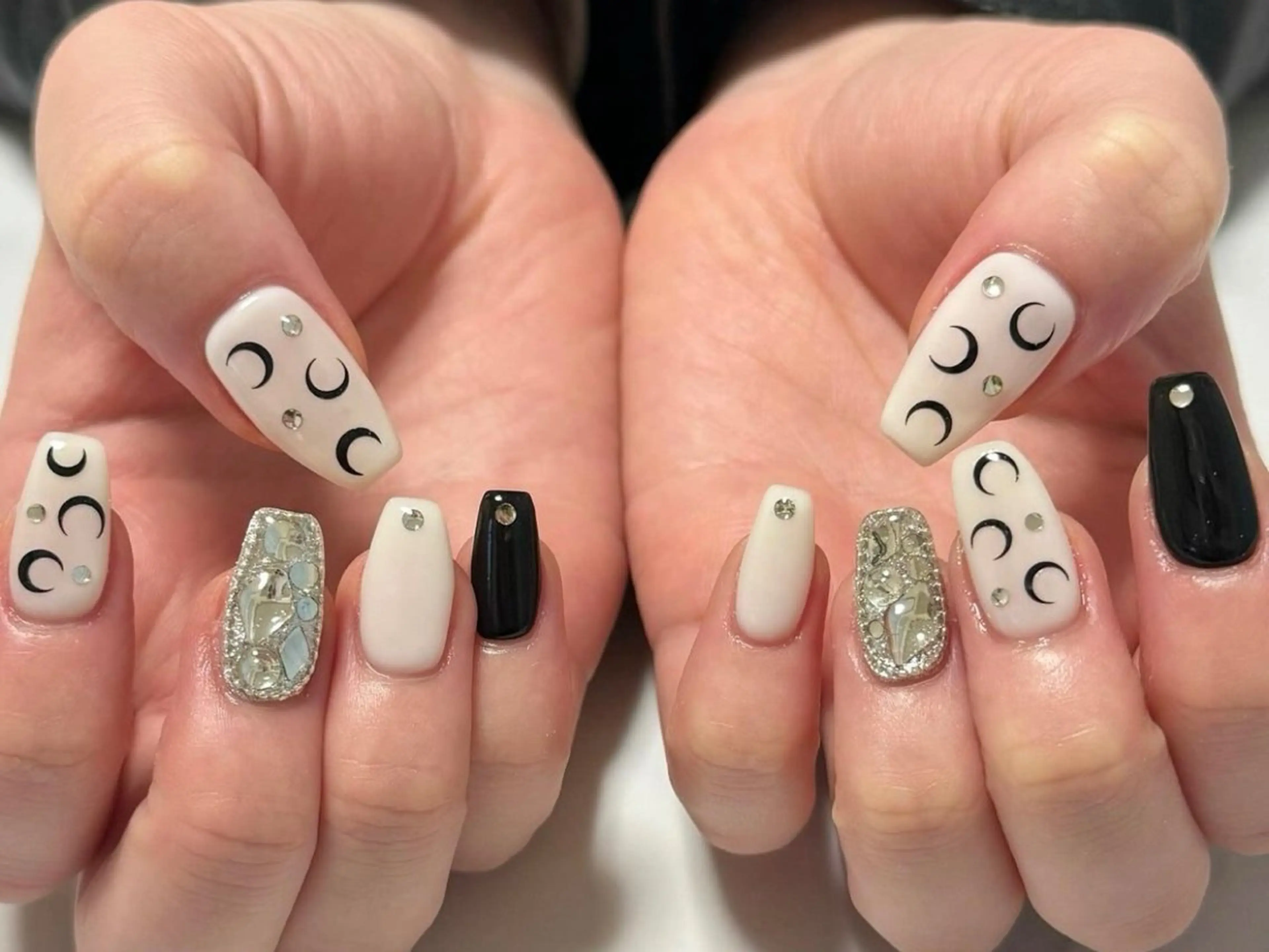 ネイル ハンドネイル OCEAN nail パラジェル　取扱い店のネイルデザイン