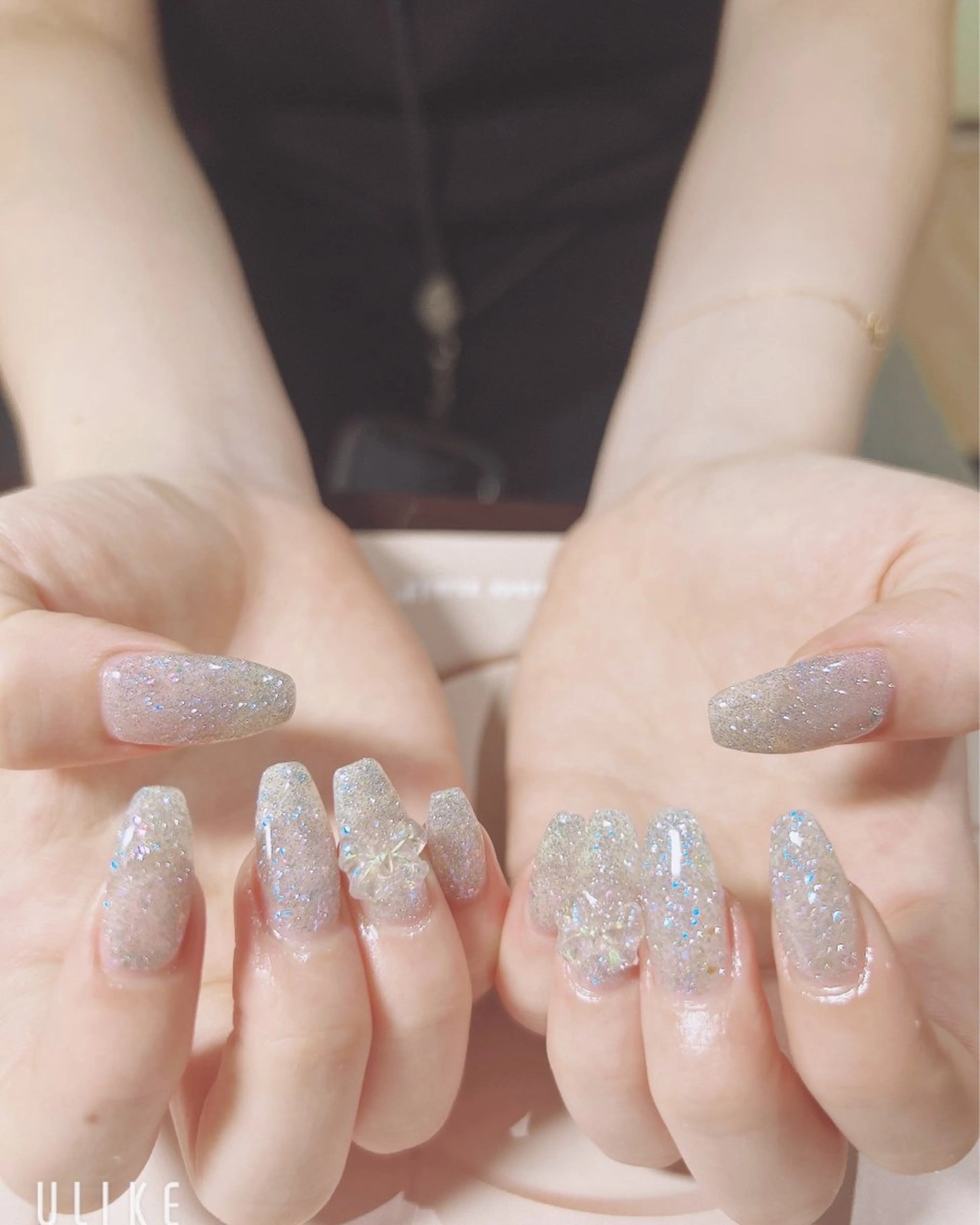 ネイル フラッシュネイル リボン ハンドネイル 吉野✨ ネイルデザイナー✨のネイルデザイン