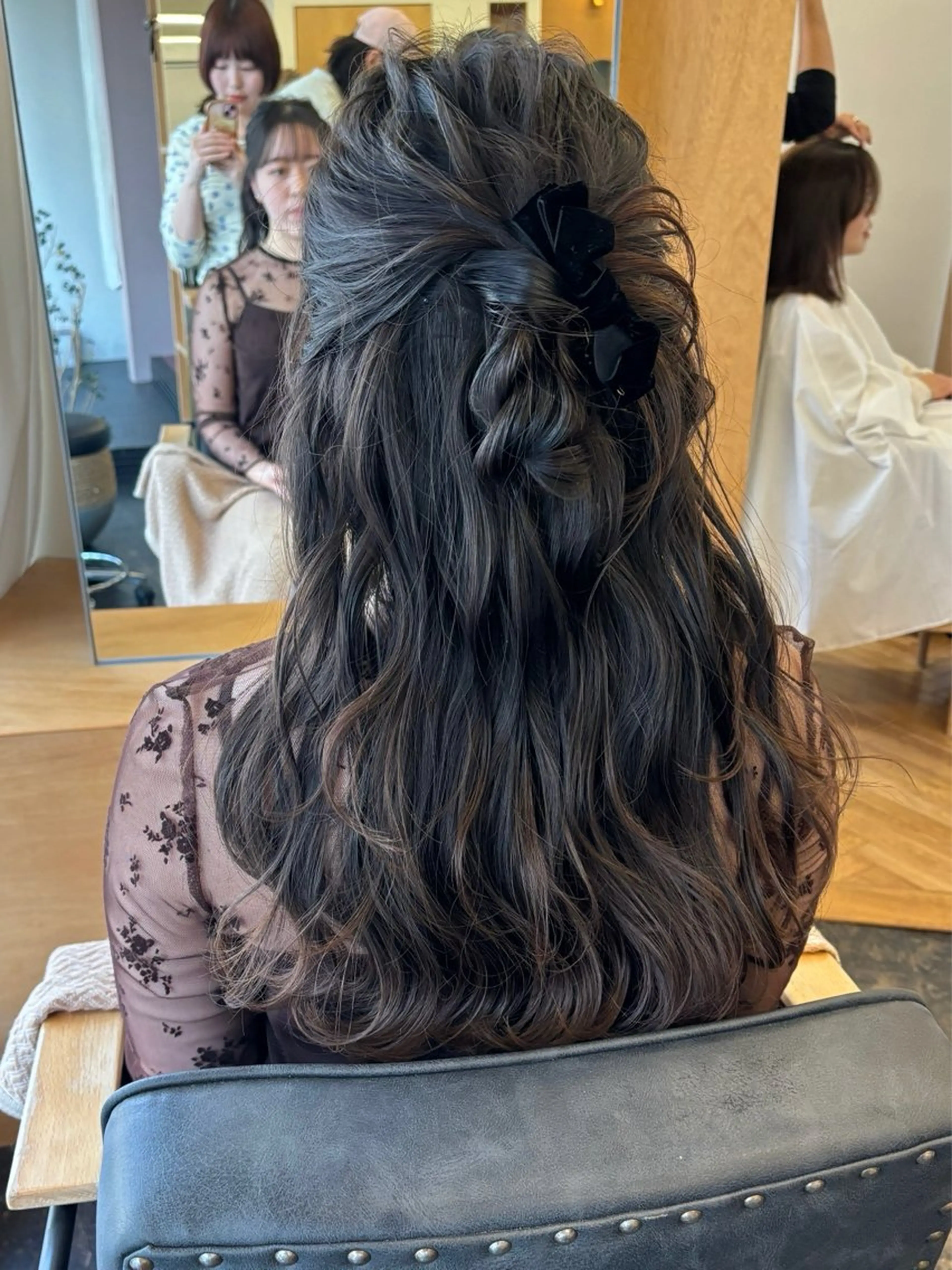 ロング ヘアアレンジ ハーフアップ ヘアセット 美空🐇 レイヤー / 透明感カラー🩰のヘアスタイル