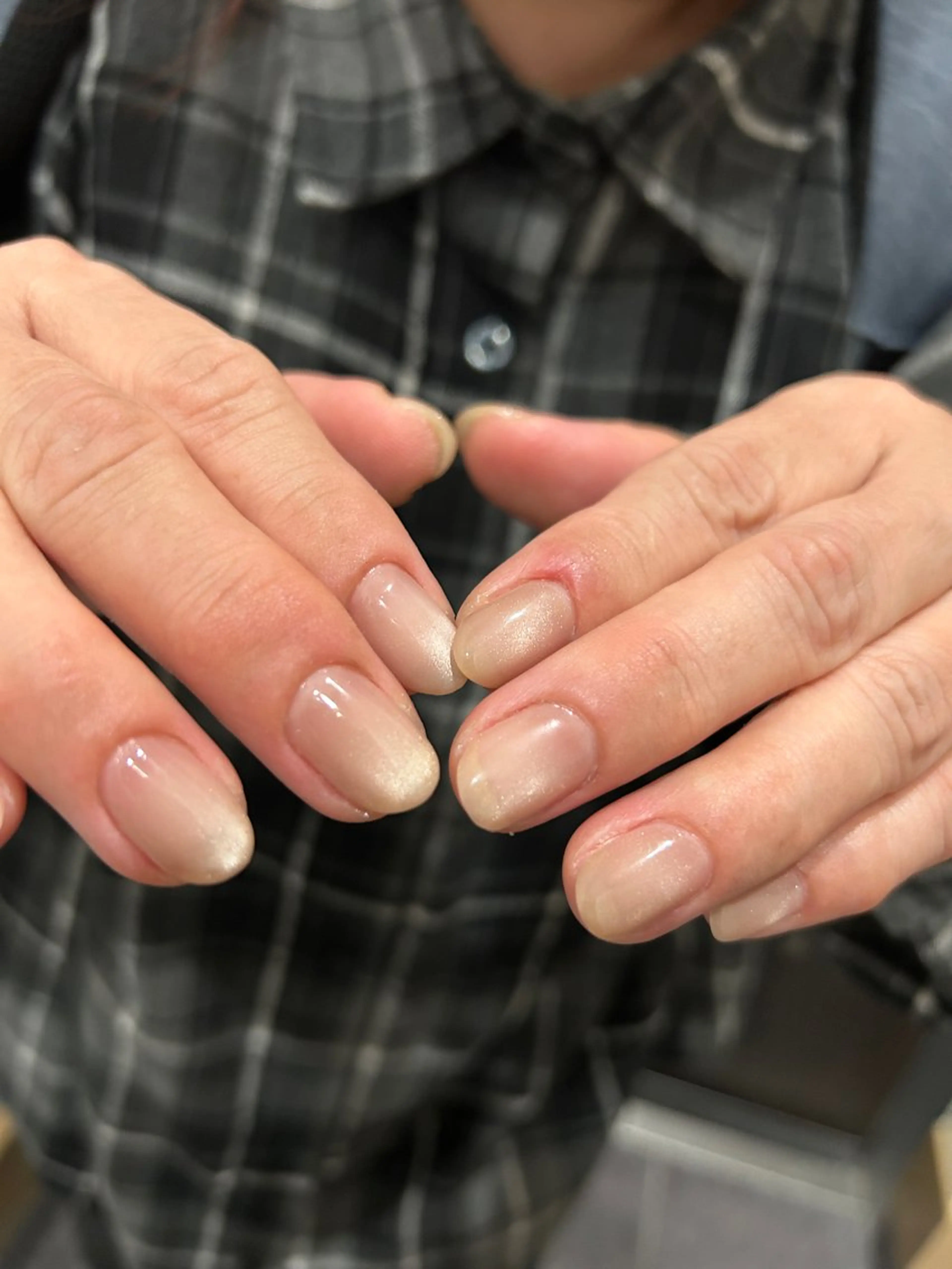 ネイル マグネットネイル ハンドネイル hali’a nailのネイルデザイン