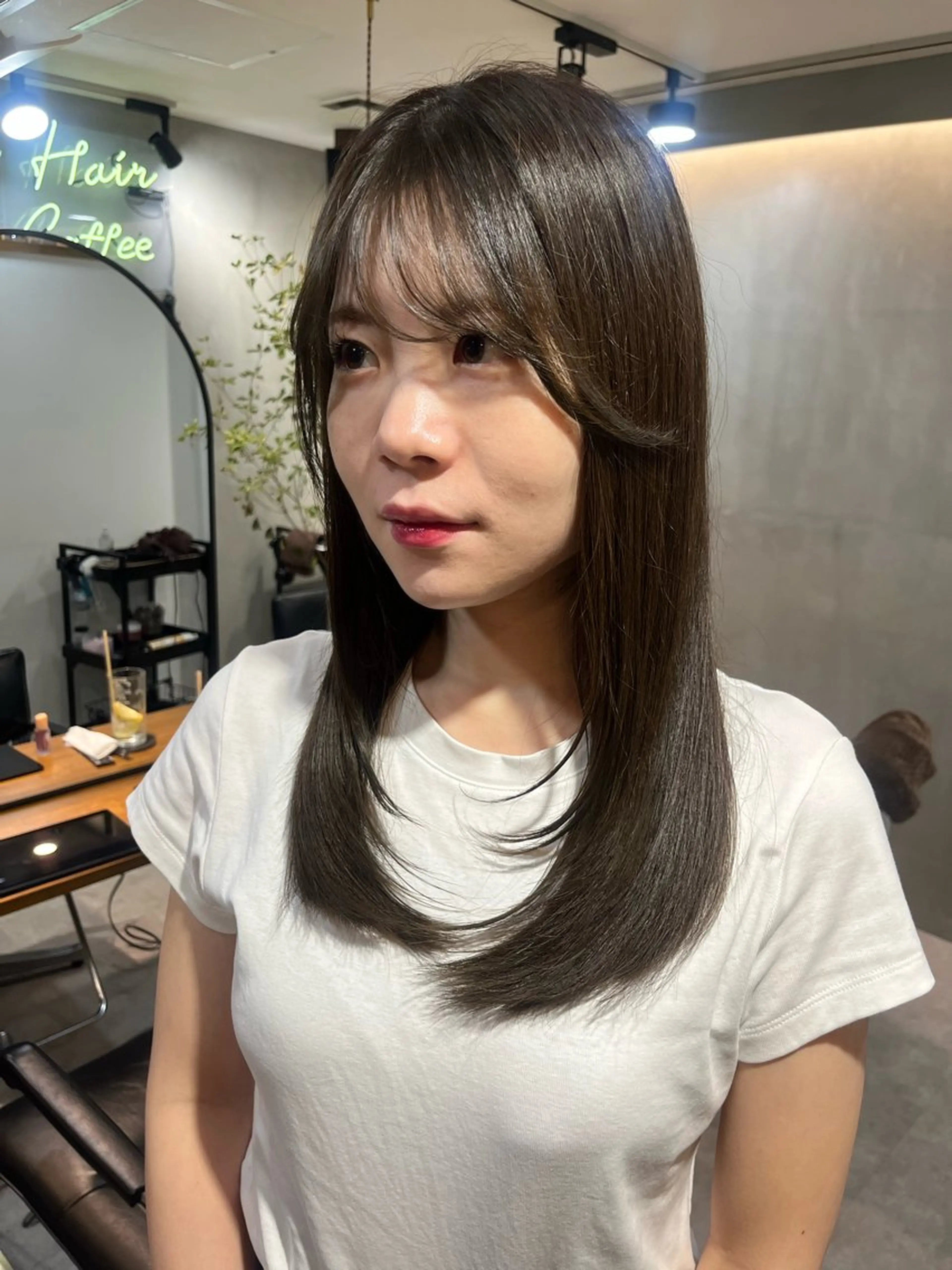 ミディアム ヘアカラー 🤎透明感ツヤカラー Chinatsu🤎のヘアスタイル