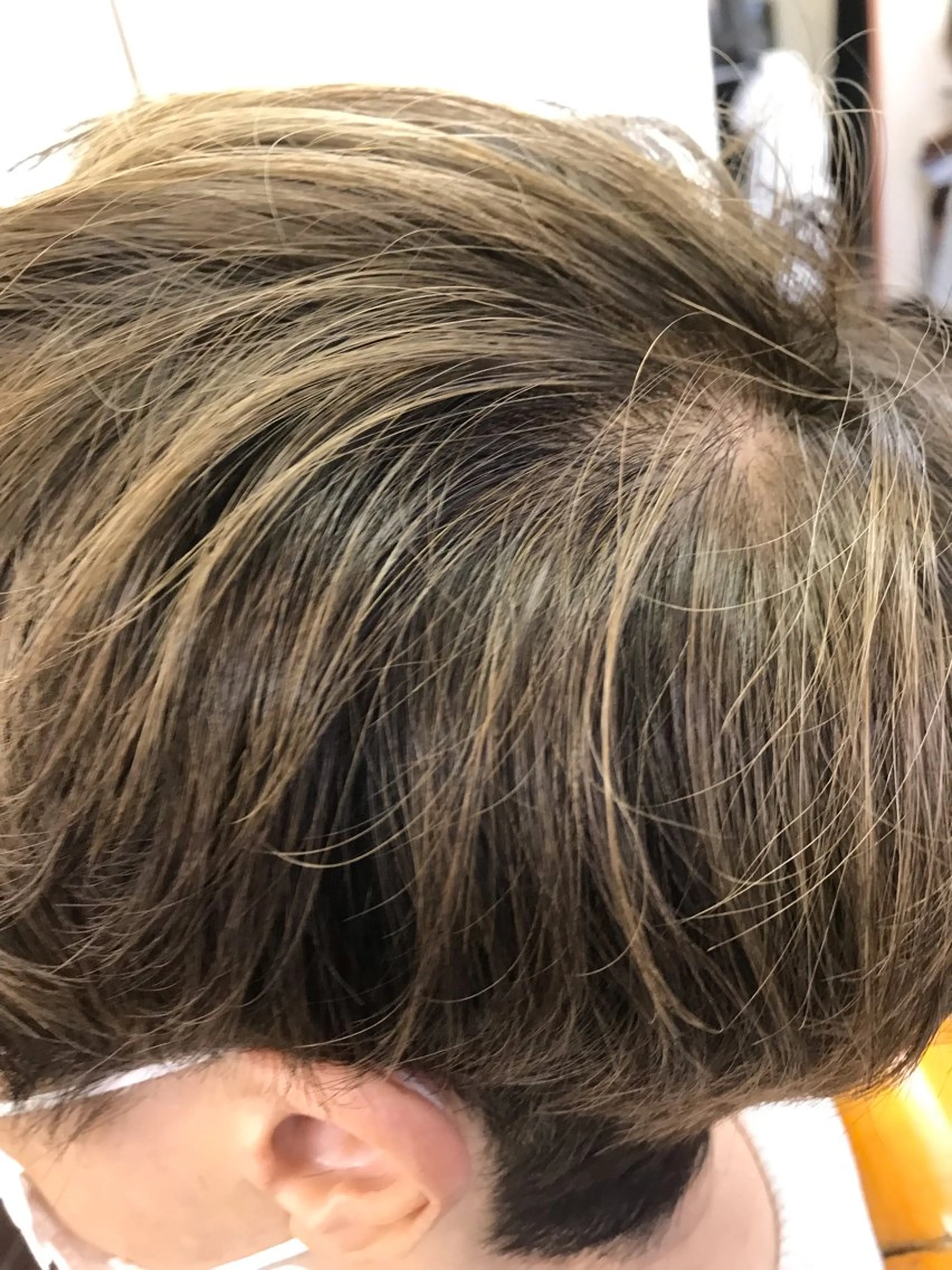 ショート カラー 桧山 真のヘアスタイル