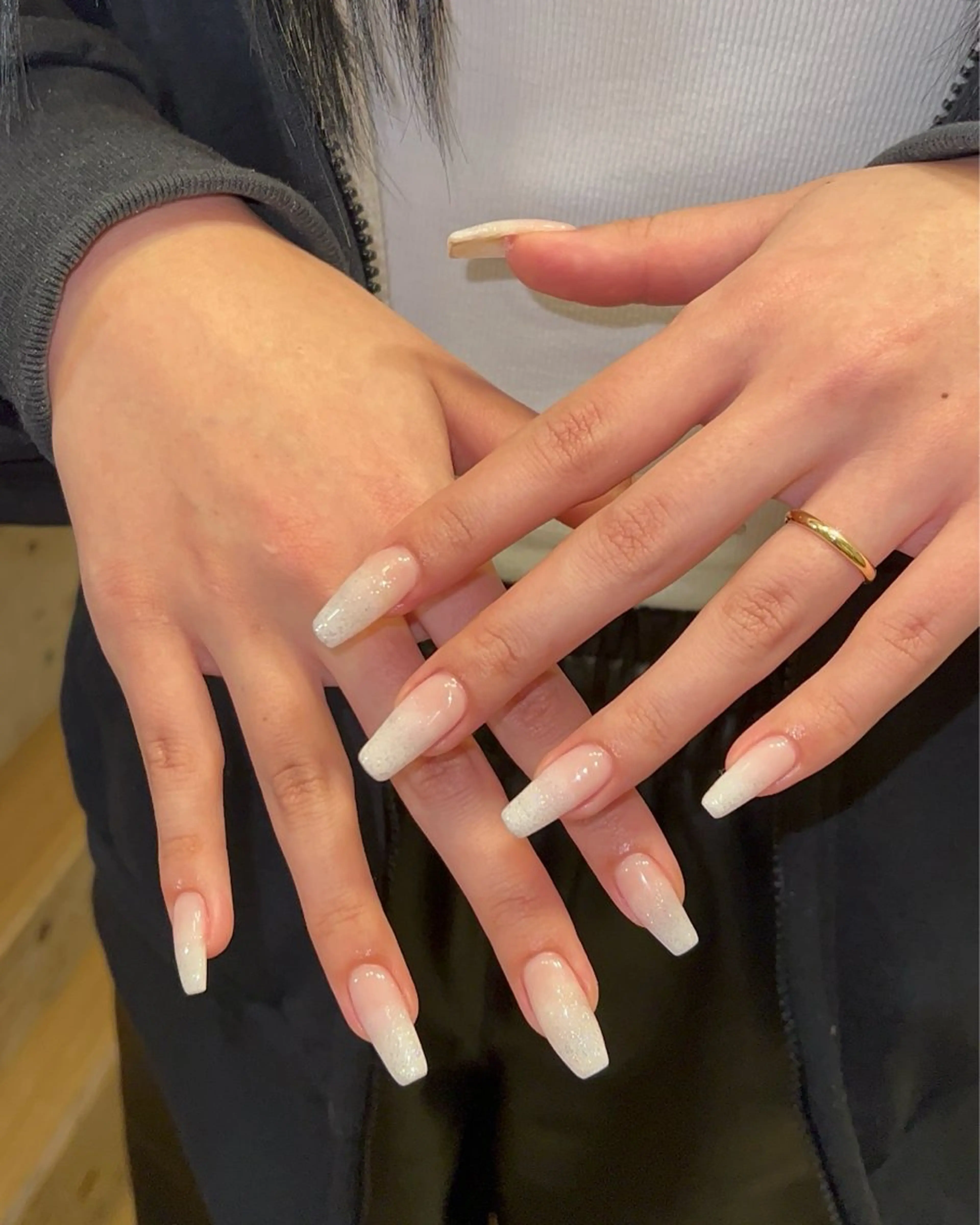 ネイル ハンドネイル フットネイル ハンドケア Nes.Nail所属・Miyagi Asamiのネイルデザイン