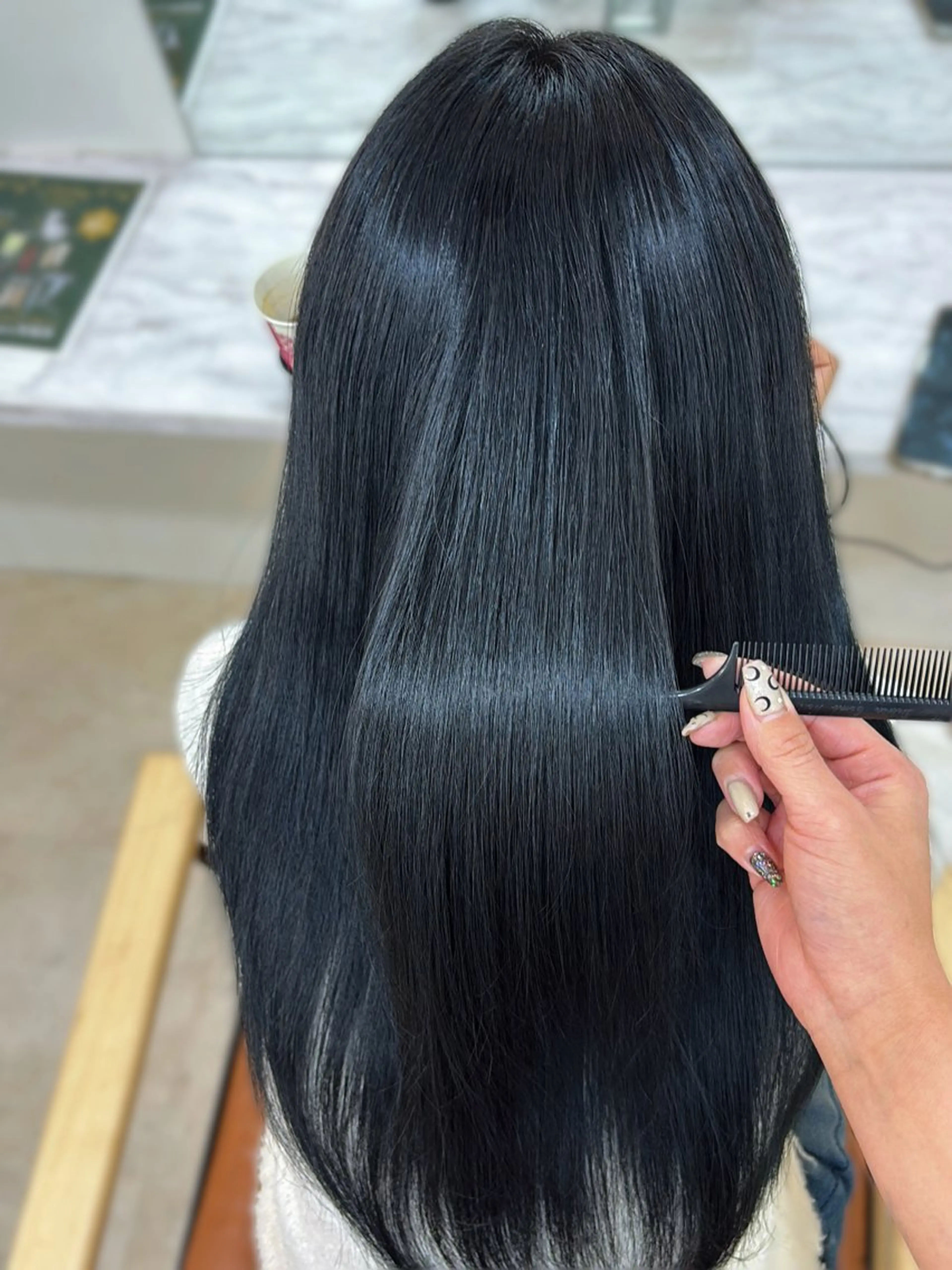 ロング カット ヘアカラー Angelica manaのヘアスタイル