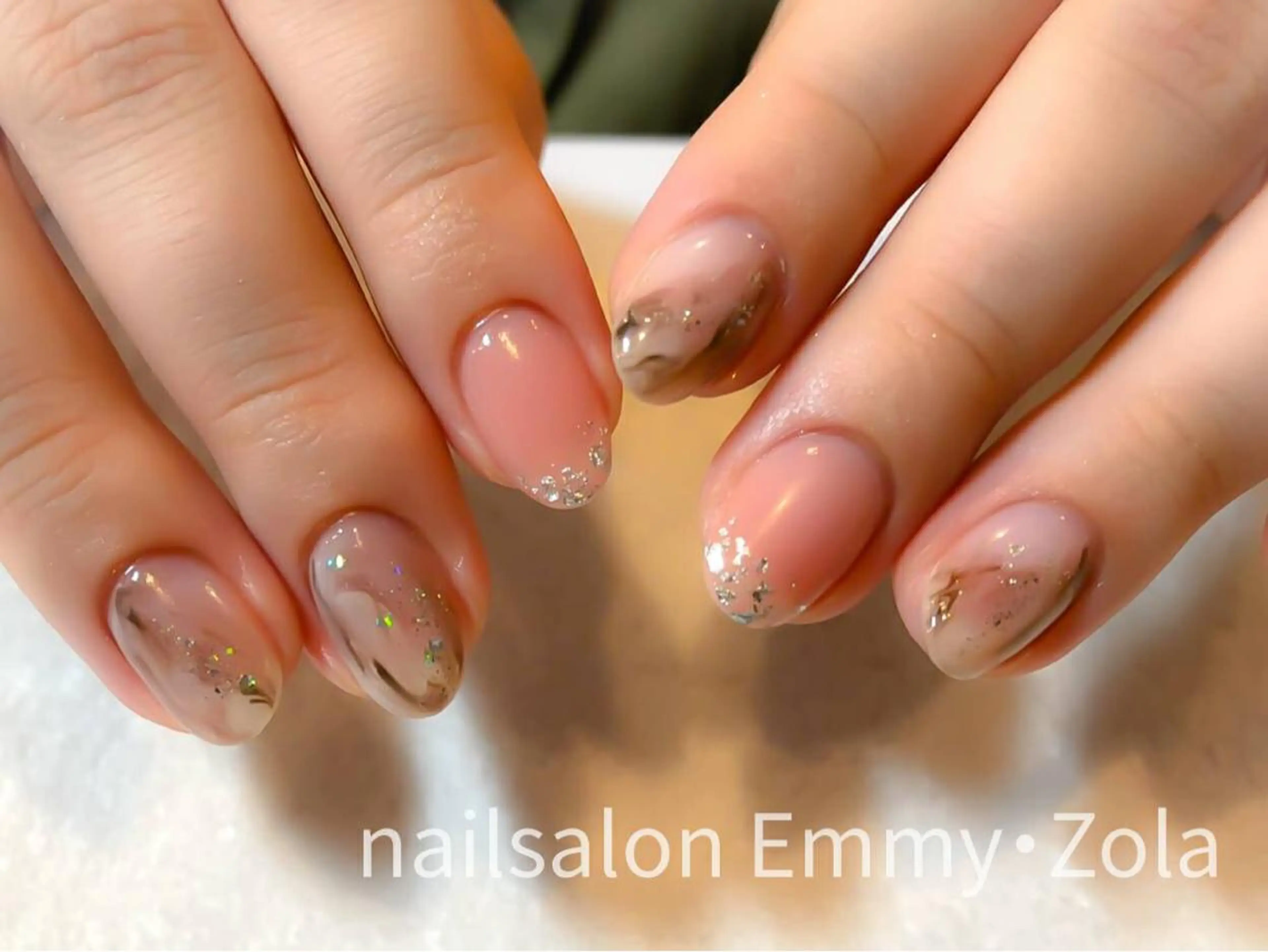 ネイル ネイルサロン Emmy  Zolaのネイルデザイン