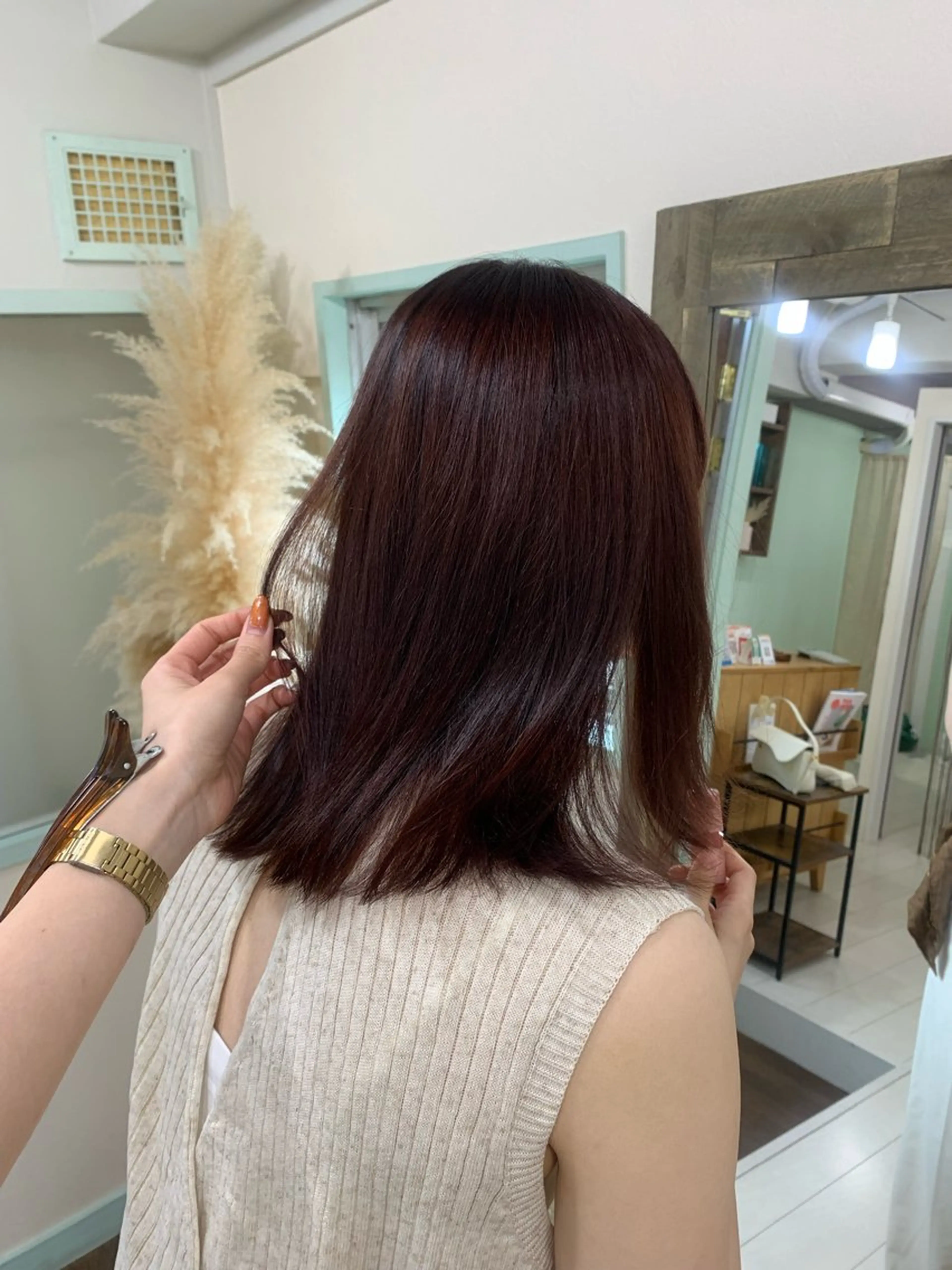 ミディアム カラー ヘアカラー トリートメント riho🪻暗髪/ 色持ちがいいカラーのヘアスタイル