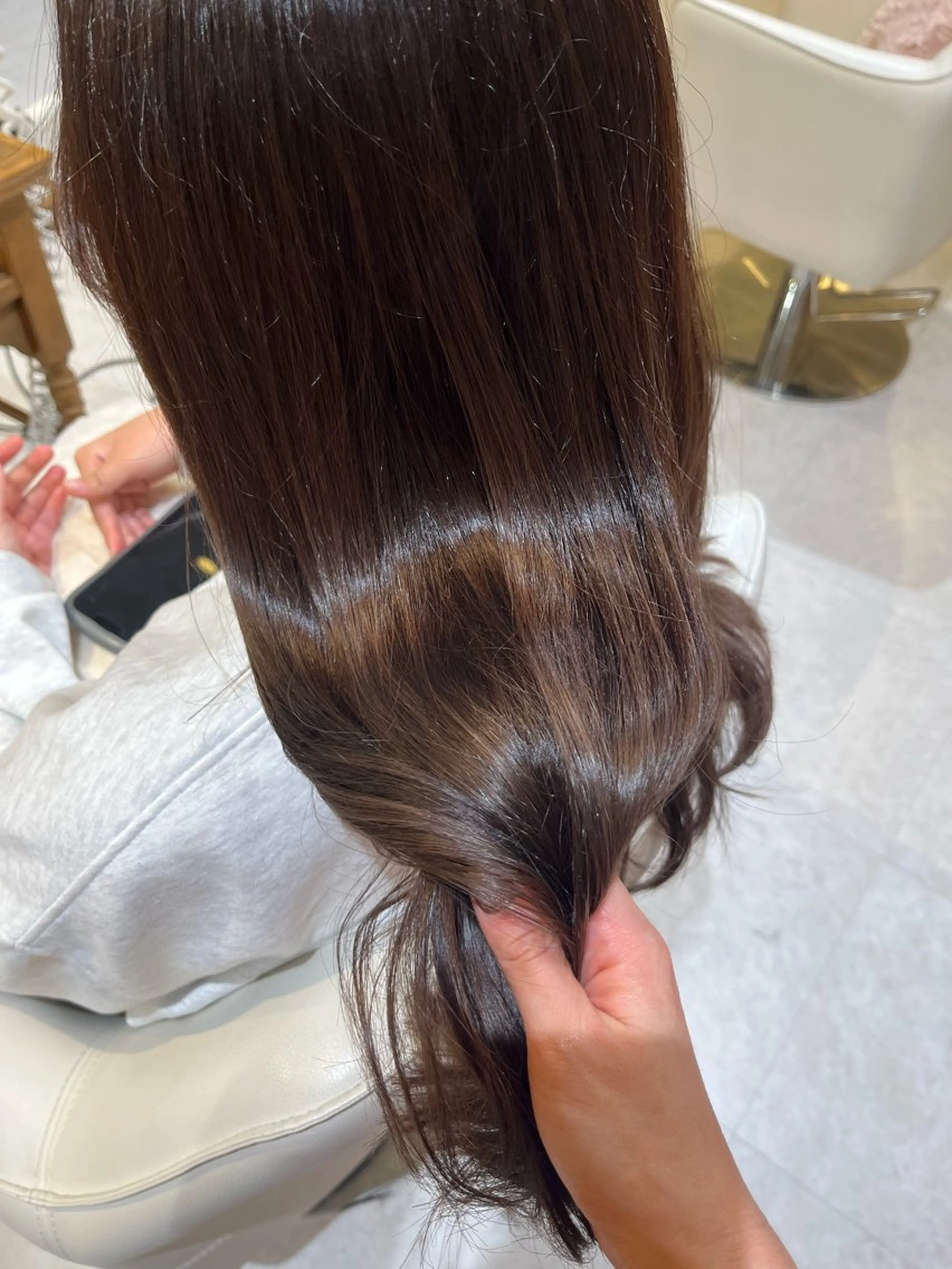 ロング カット ヘアカラー 梛木 唯のヘアスタイル