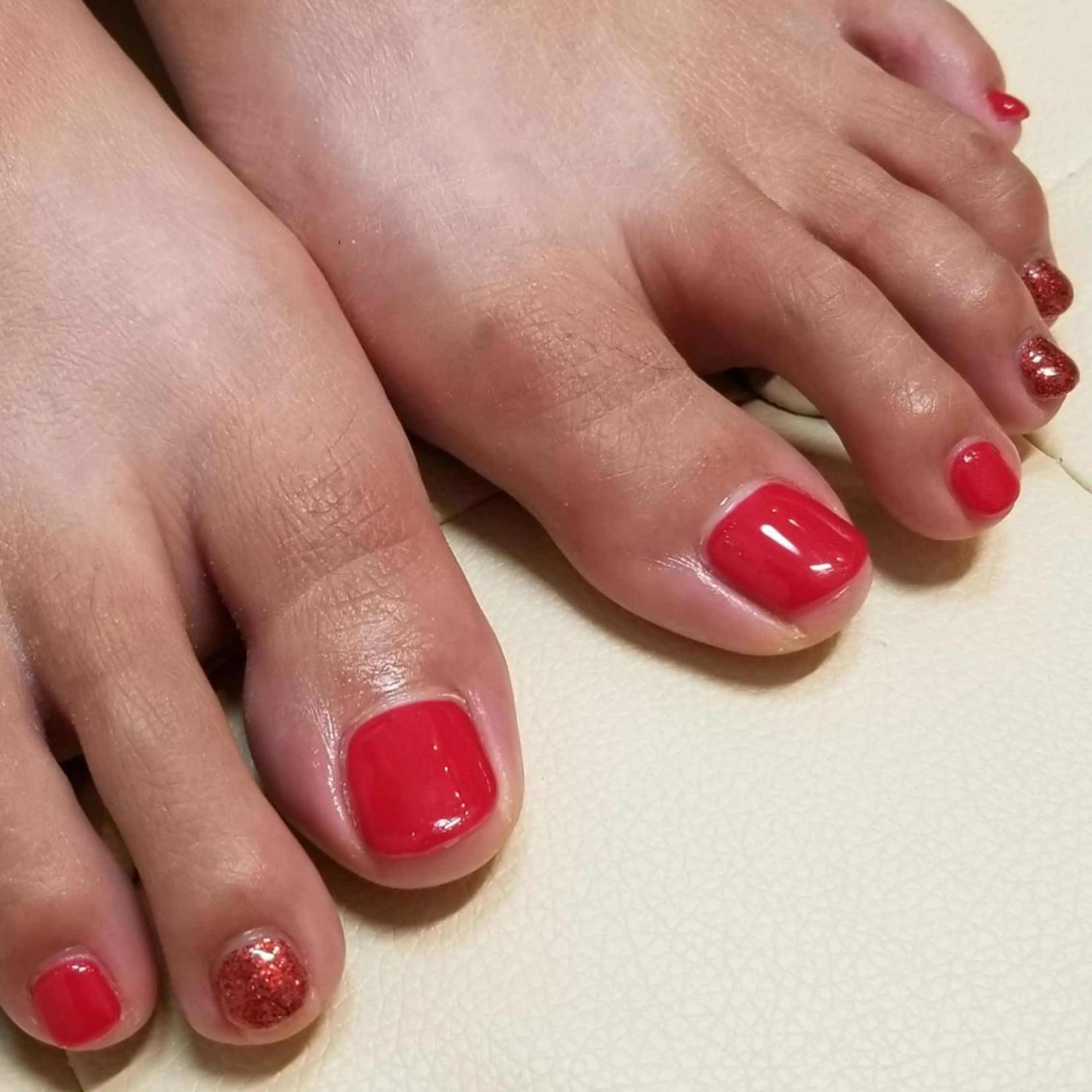 ネイル カラー フットネイル ラメ(グリッター) フットネイル L'instant  Nail Artzのネイルデザイン