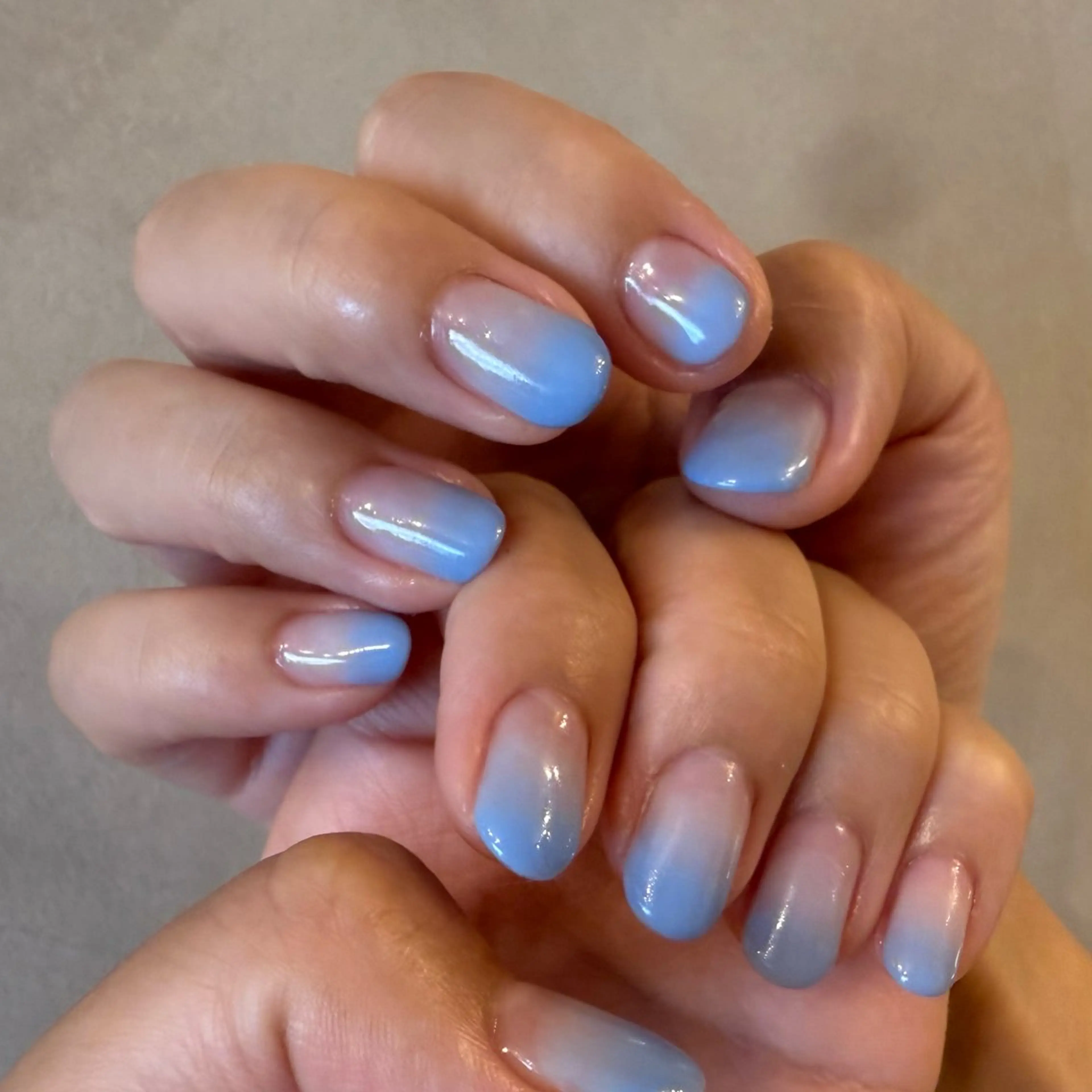 ネイル ブルー グラデーション ハンドネイル filonnail asukaのネイルデザイン