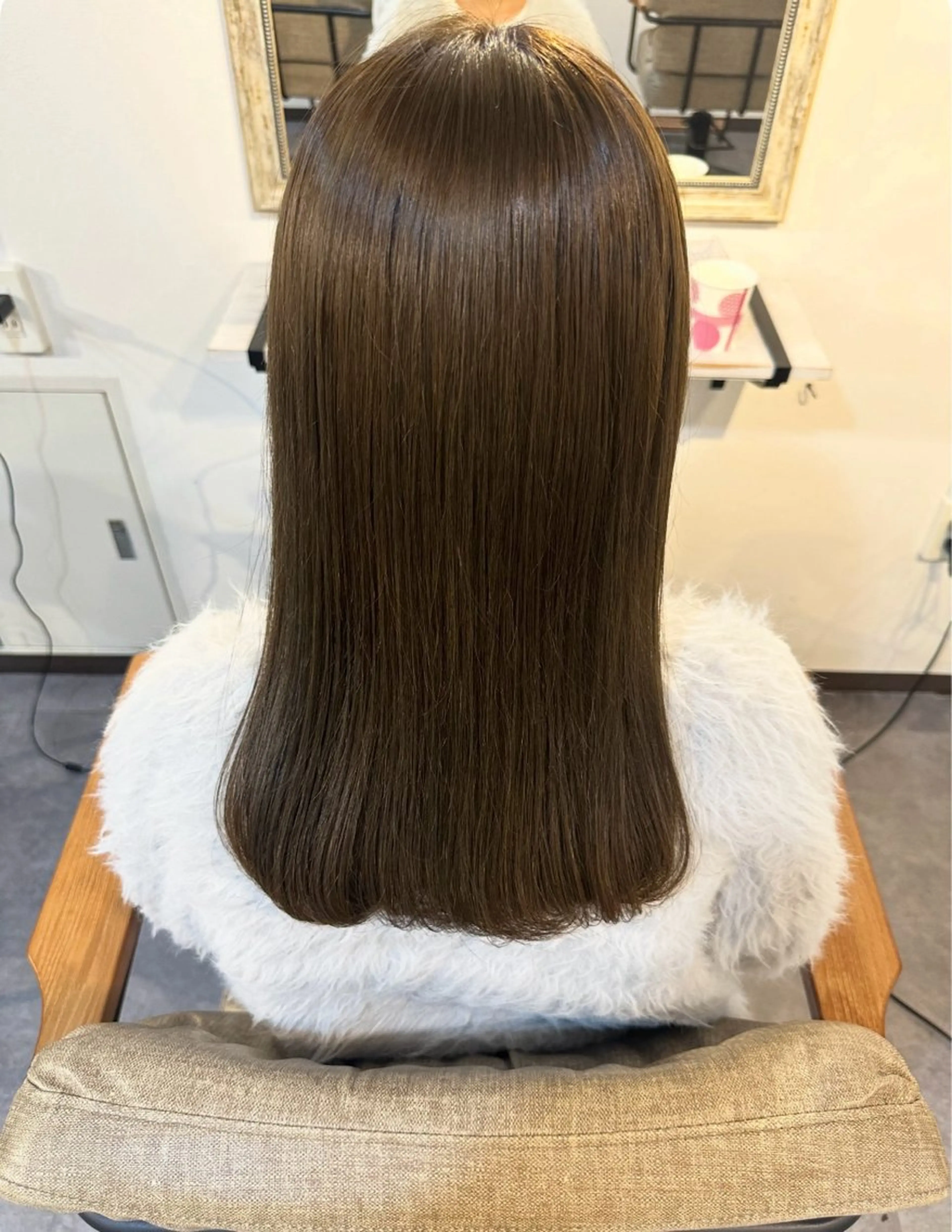 カラー ベージュカラー オリーブベージュ カット ヘアカラー Sherry/R 三川町　木村祐里奈のヘアスタイル