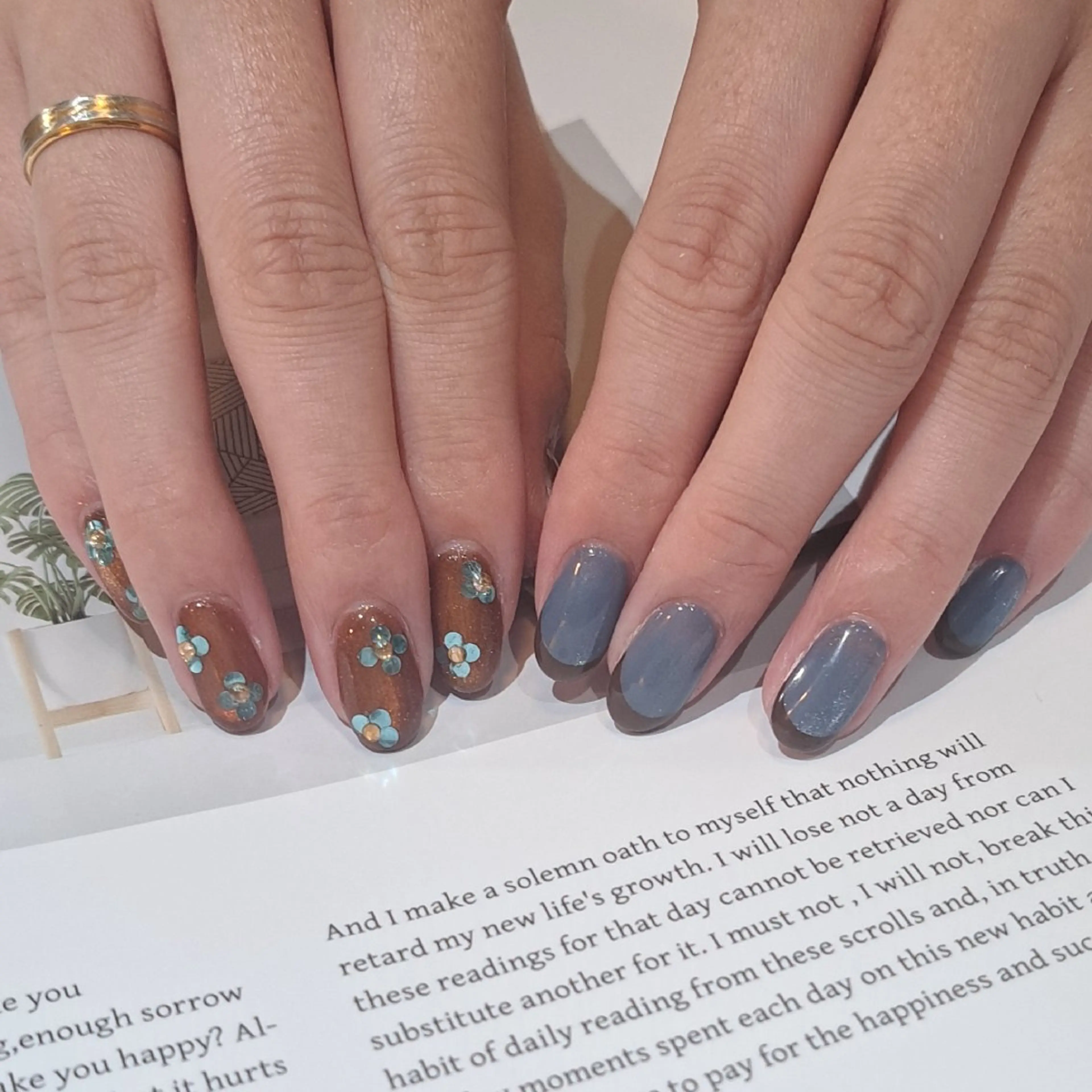 ネイル アートネイル ブラウン フレンチネイル ジェルネイル 持ち込み ハンドネイル Nail mood デザイン持ち込みokのネイルデザイン