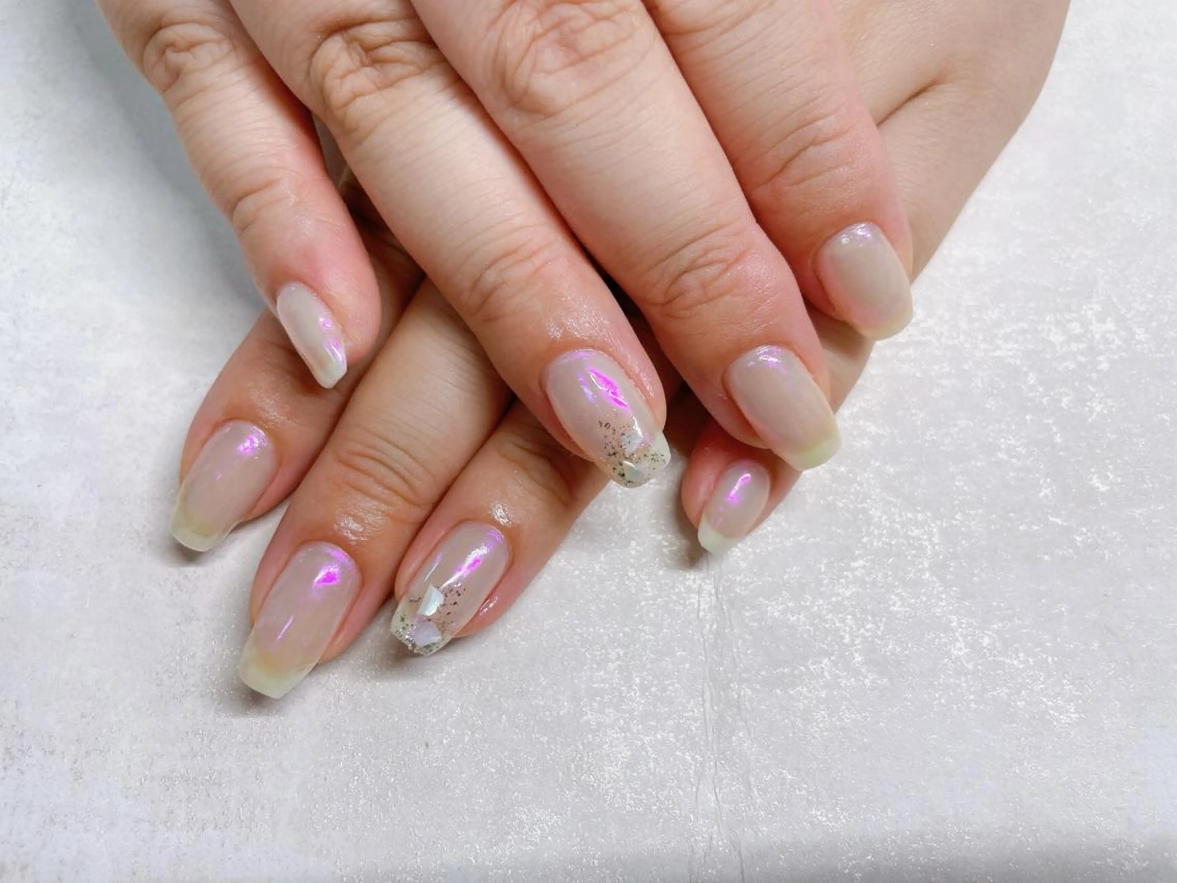 ネイル オーロラネイル フラワーネイル フットネイル フレンチネイル ジェルネイル mogunail &blowのネイルデザイン