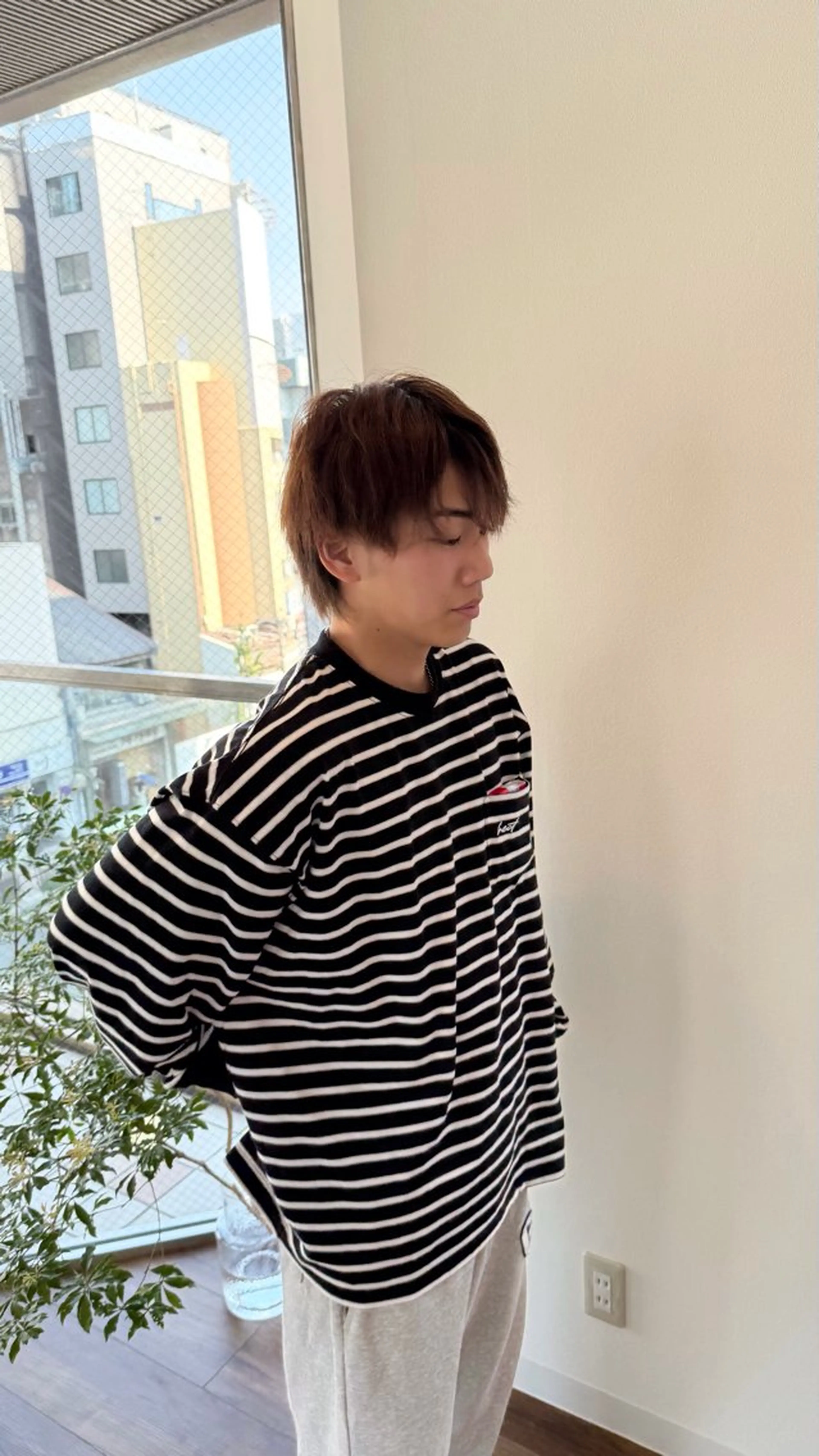 メンズ アイブロウ ワックス脱毛 眉カット その他(アイブロウ) iplus まつげ、眉毛、耳つぼのマツエク・マツパデザイン