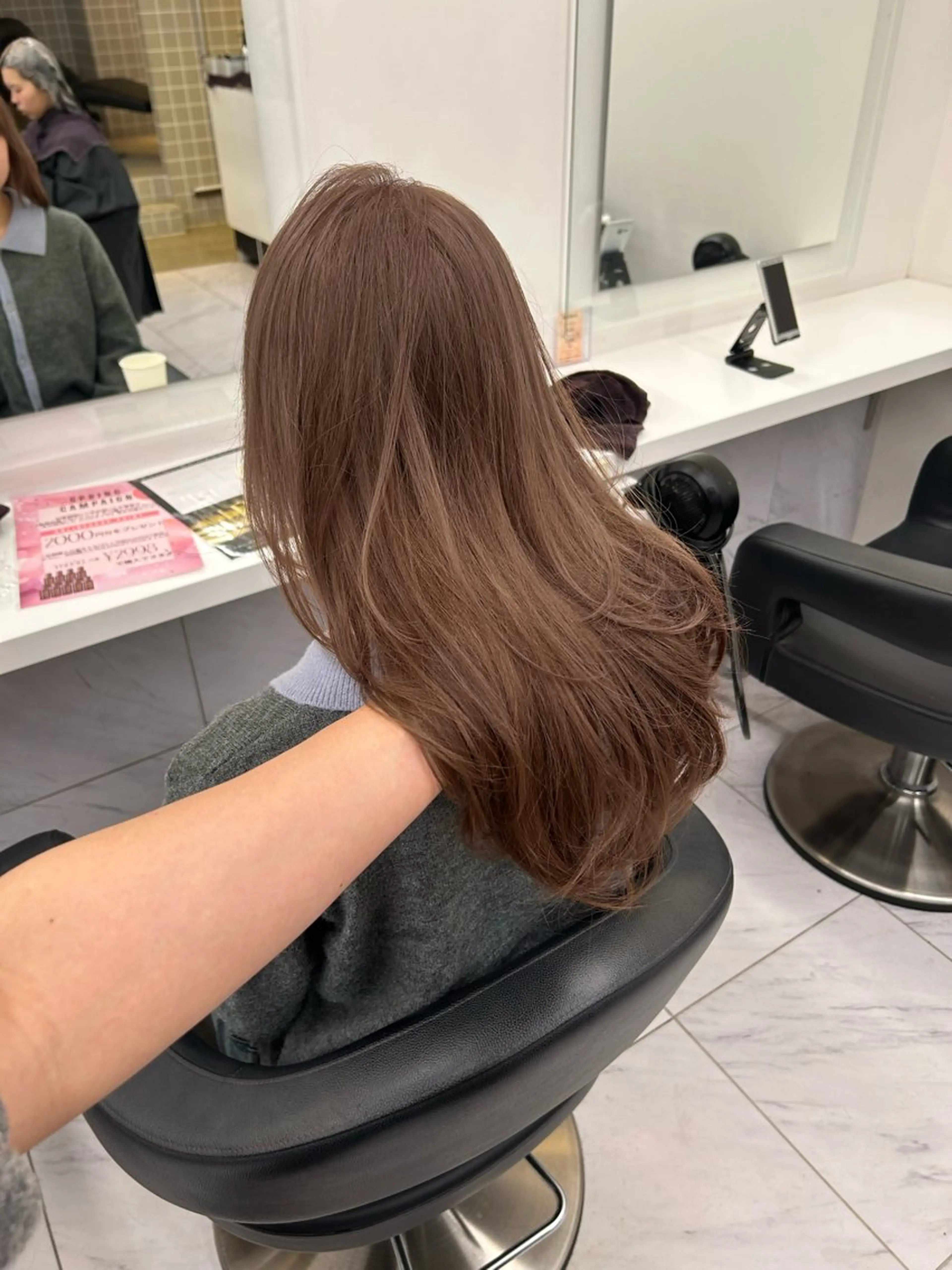 【ミニモ限定】ケアブリーチダブルカラー＋レイヤーカット＋ヒアルロン酸トリートメント‎🤍の写真