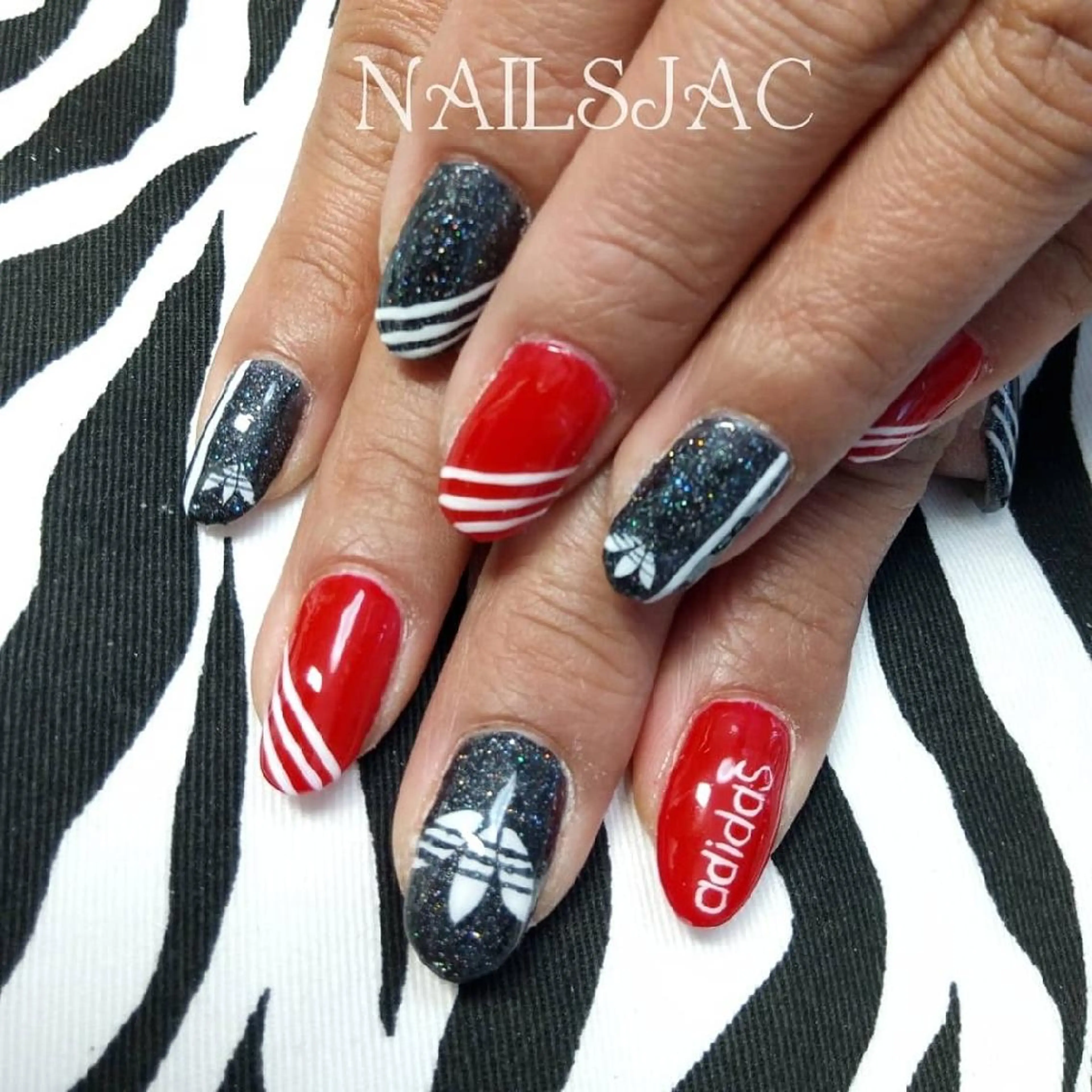 ネイル NAILS JACのネイルデザイン