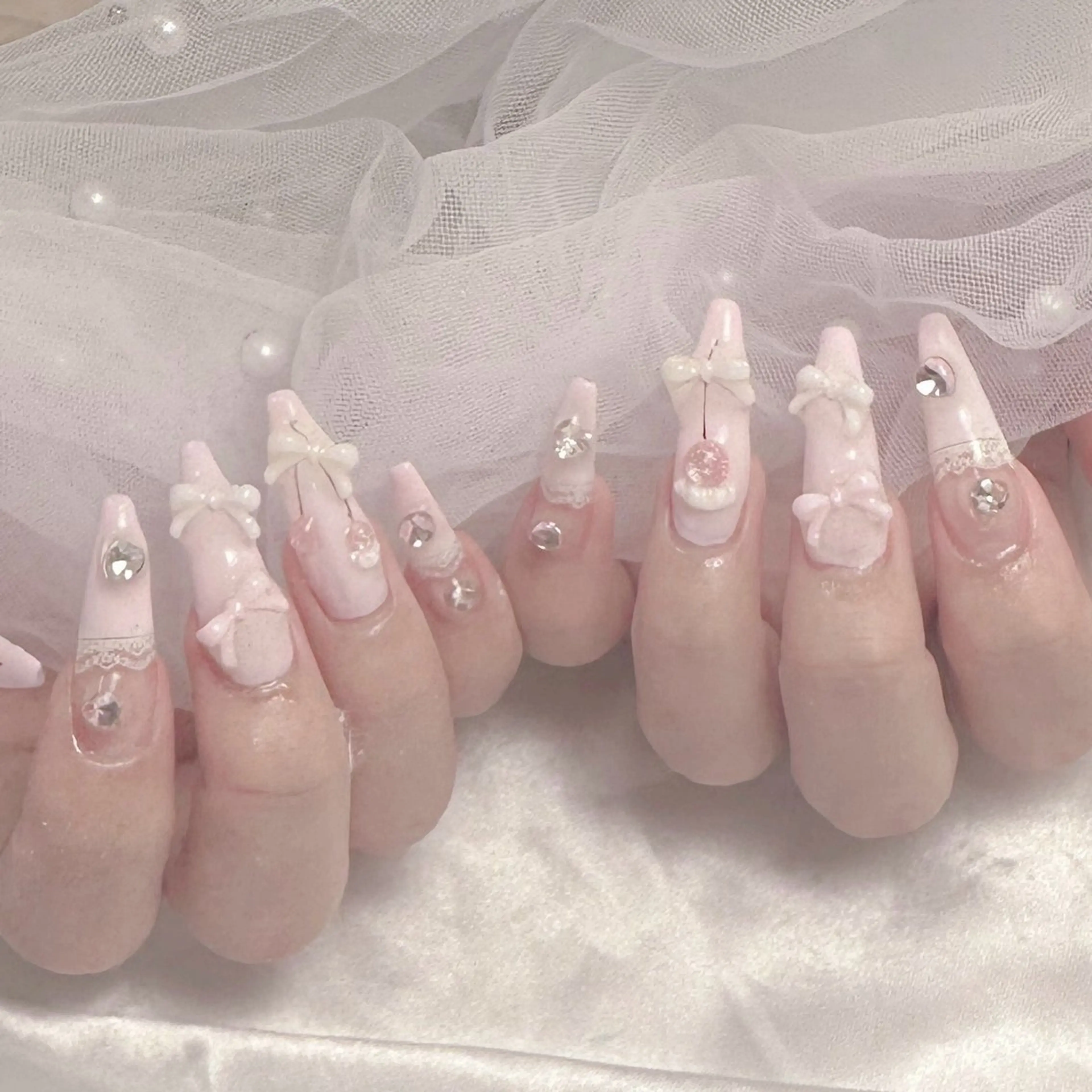 ネイル ハンドネイル Mari 🎀のネイルデザイン