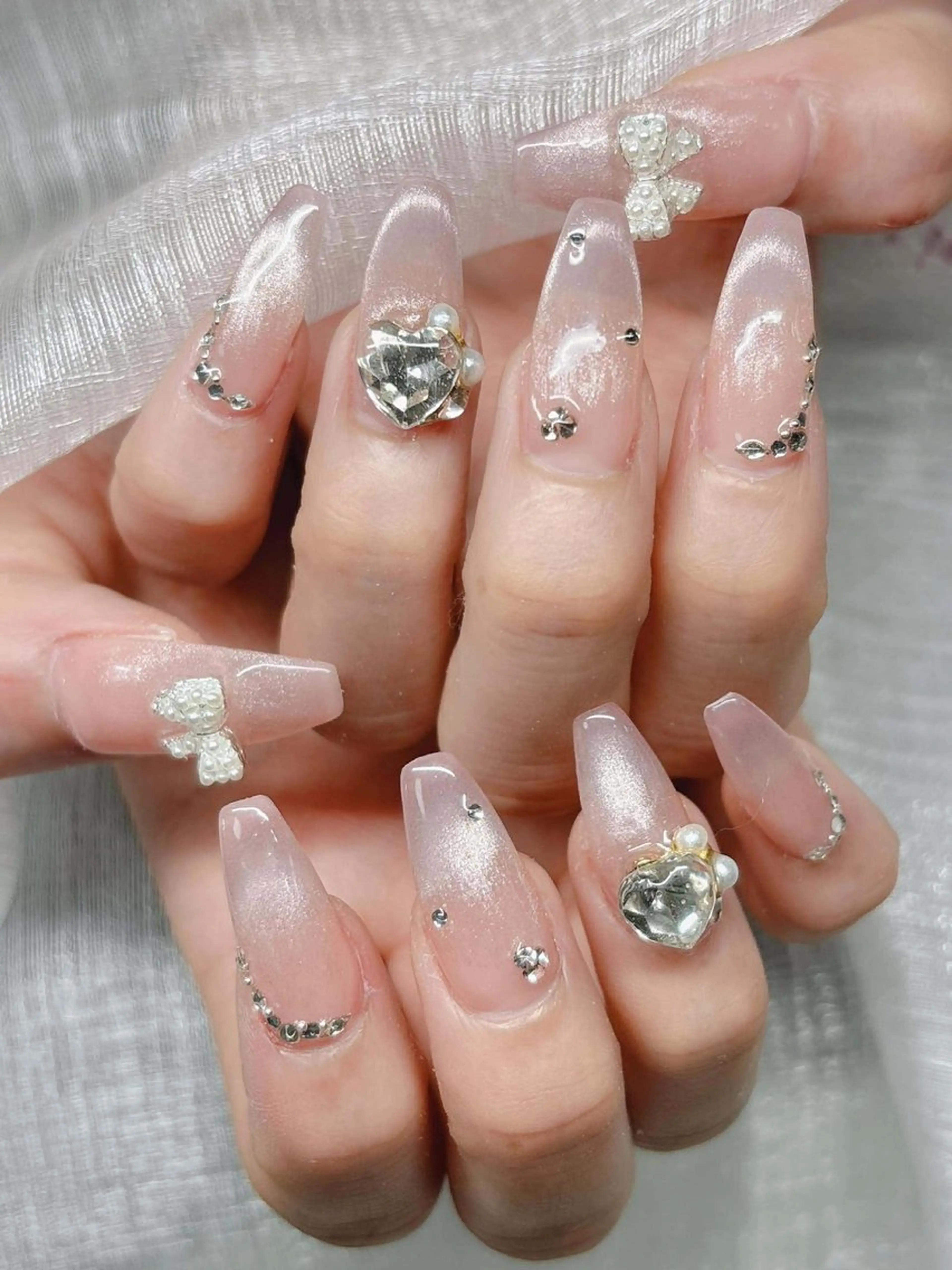 ネイル ハンドネイル Lee Nailsのネイルデザイン