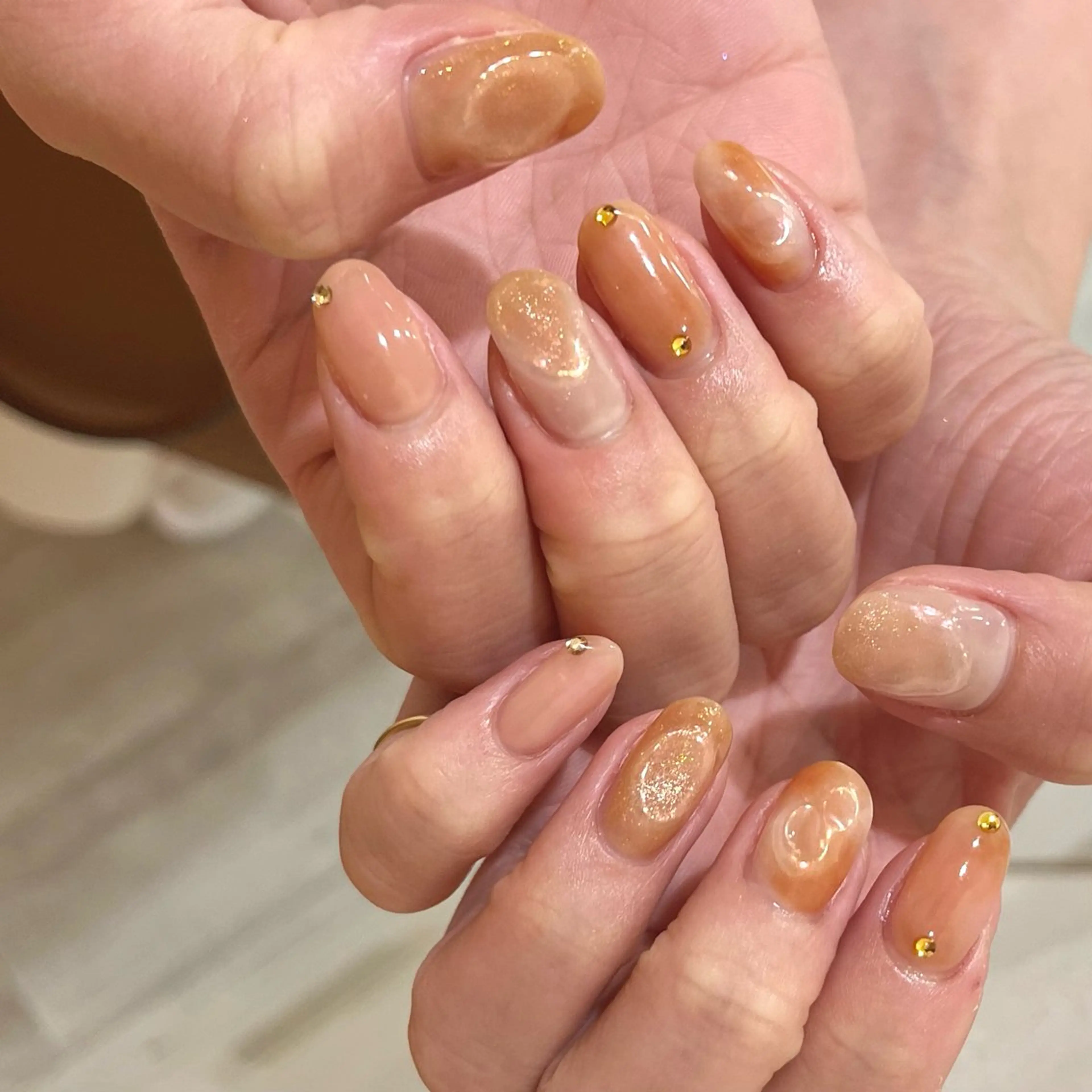 ネイル ハンドネイル 新宿ニュアンスネイル makotoのネイルデザイン