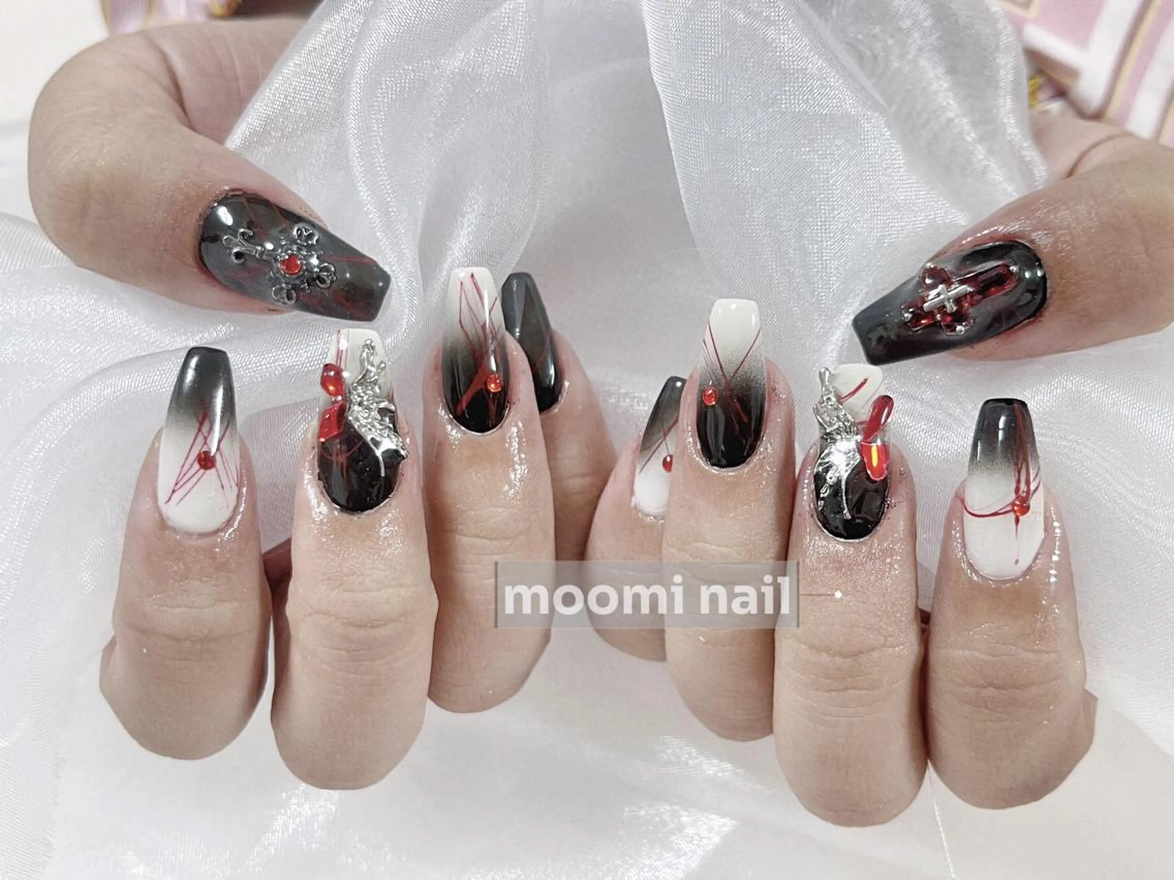 ネイル moomi nail スカルプ専門のネイルデザイン