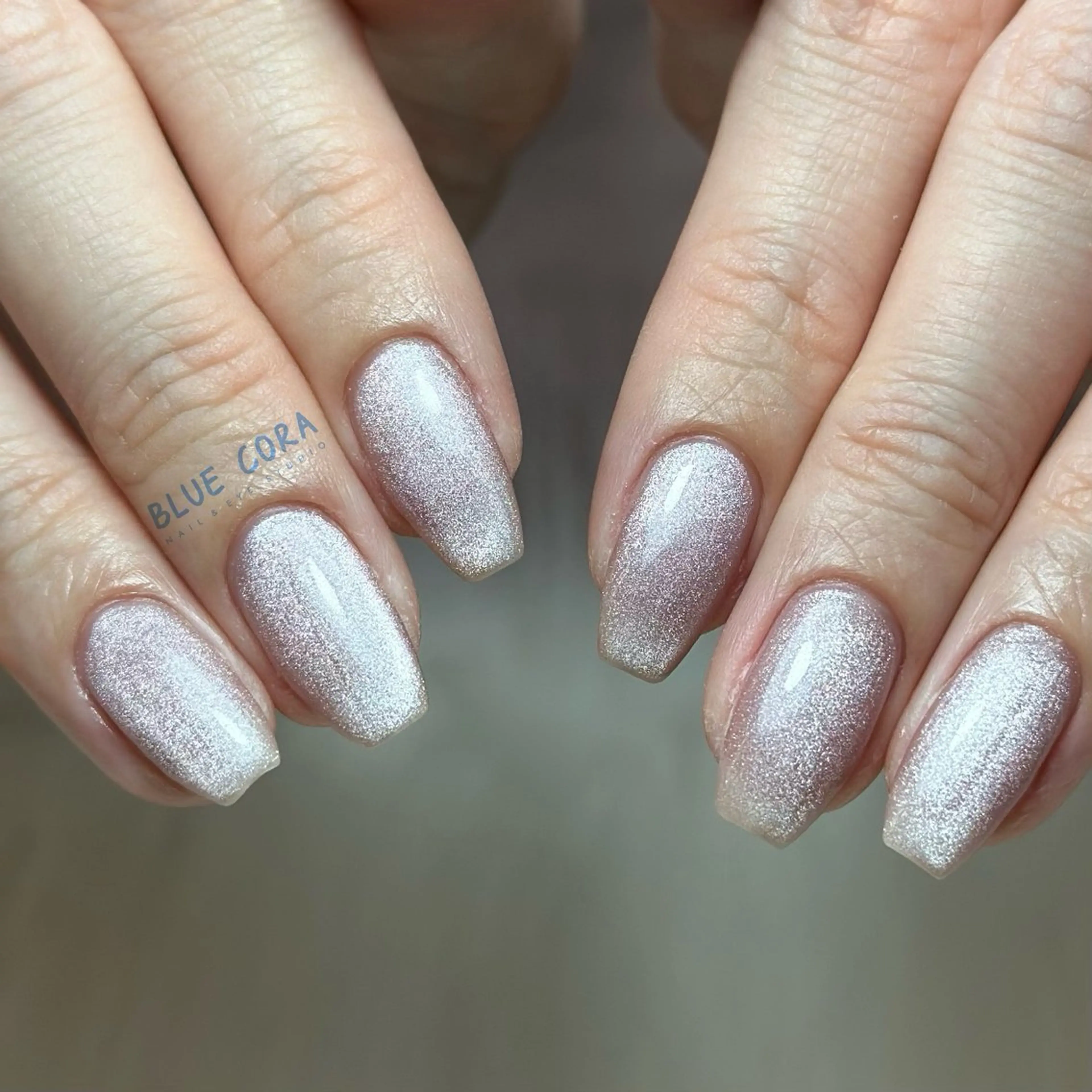 ネイル ハンドネイル ハンドケア BLUE CORAのネイルデザイン