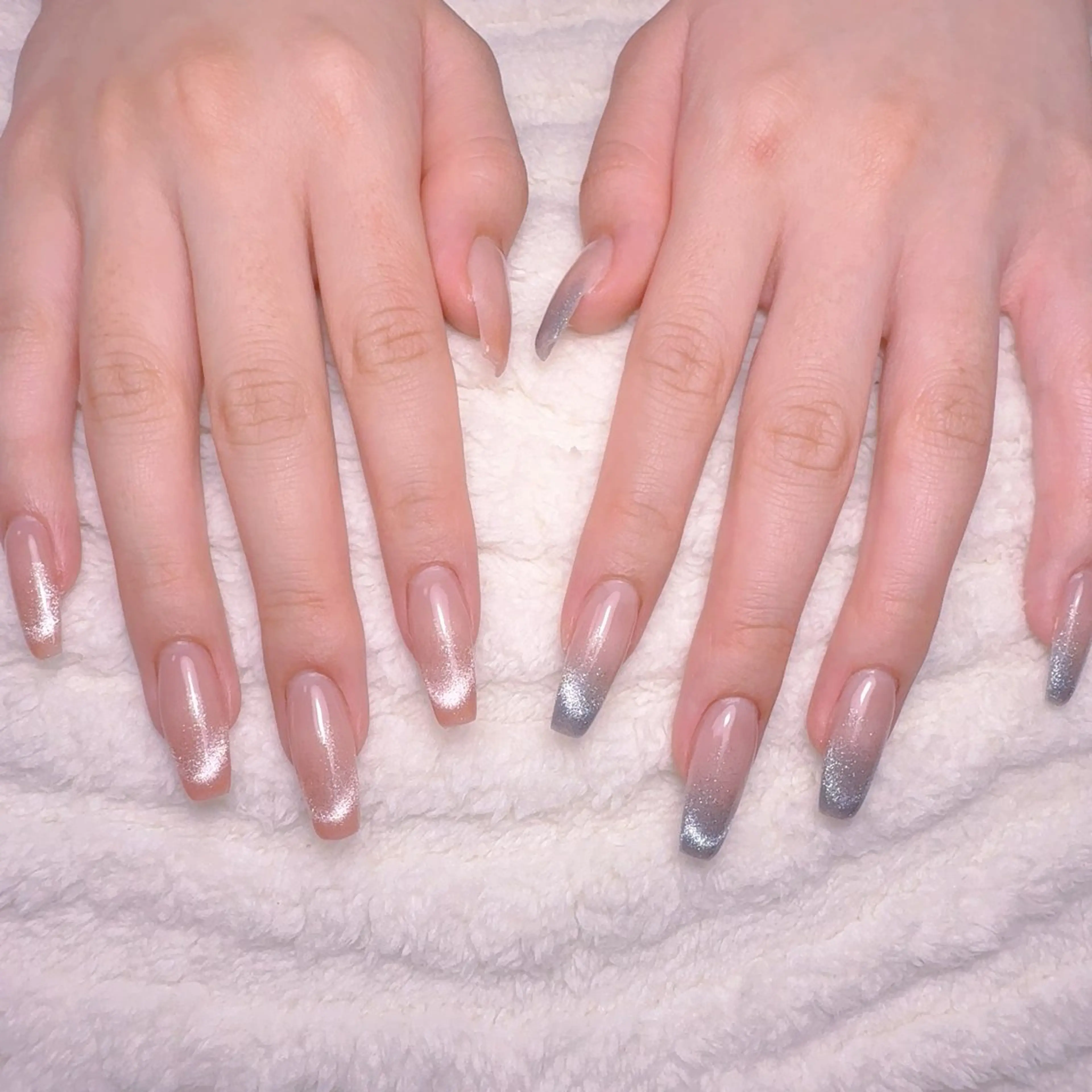 ネイル キラキラネイル 韓国ネイル オフィスネイル ハンドネイル cat‘s nail🐈⬛のネイルデザイン