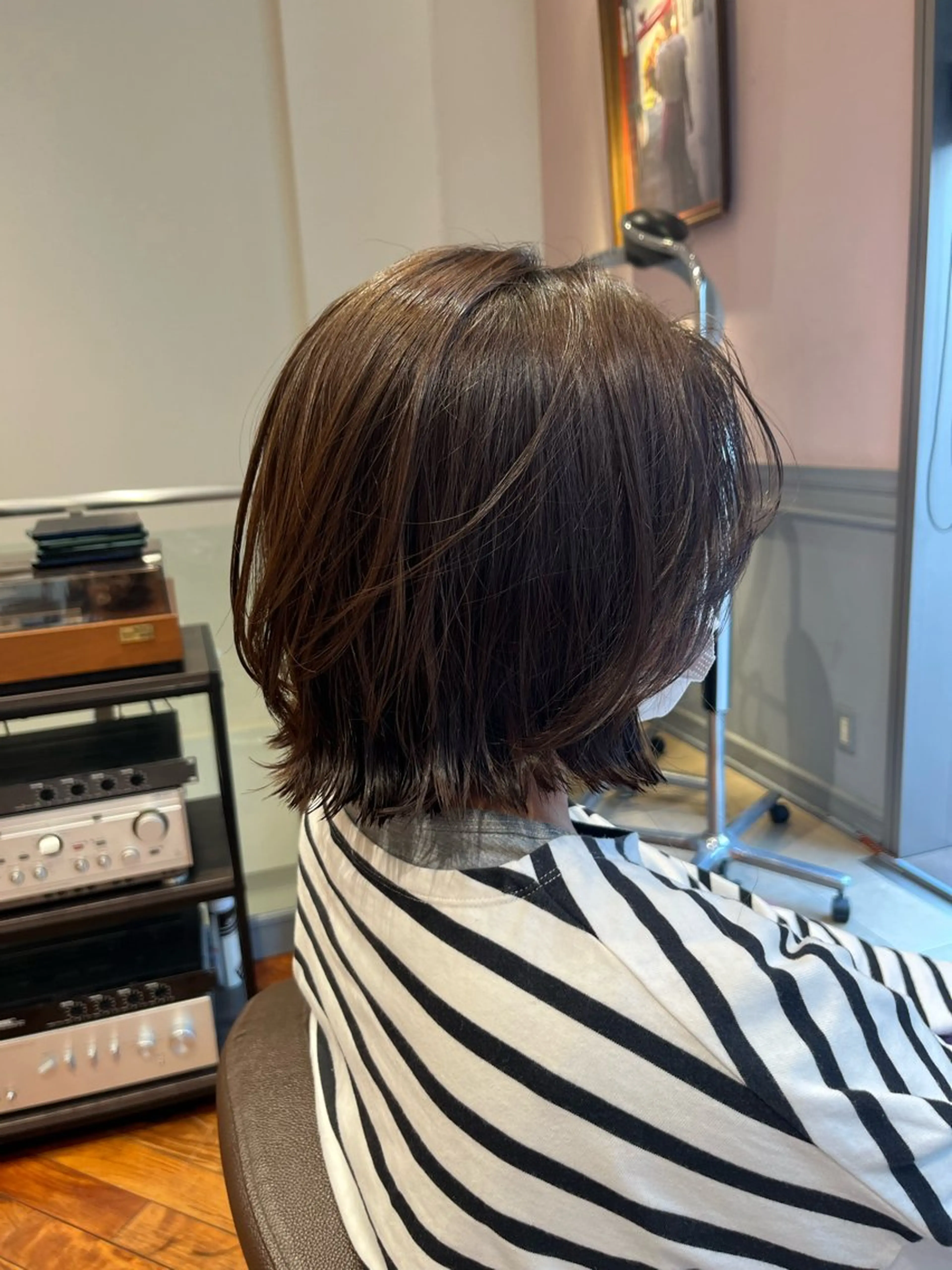 ショート ボブ 外ハネヘア ｼｮｰﾄｶｯﾄ 梅田 山下　すみれのヘアスタイル