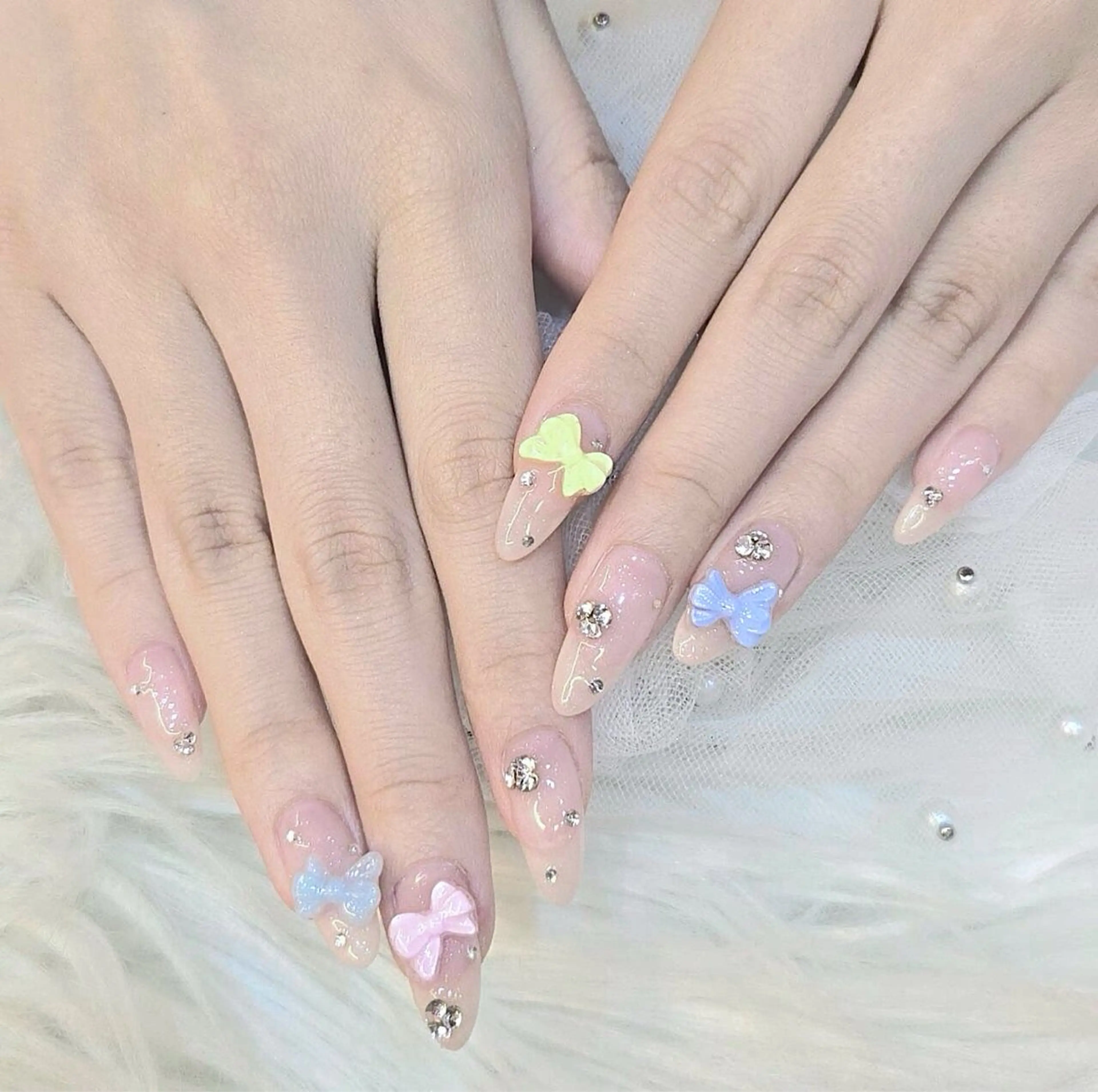 ネイル ハンドネイル KIREIE NAILSのネイルデザイン