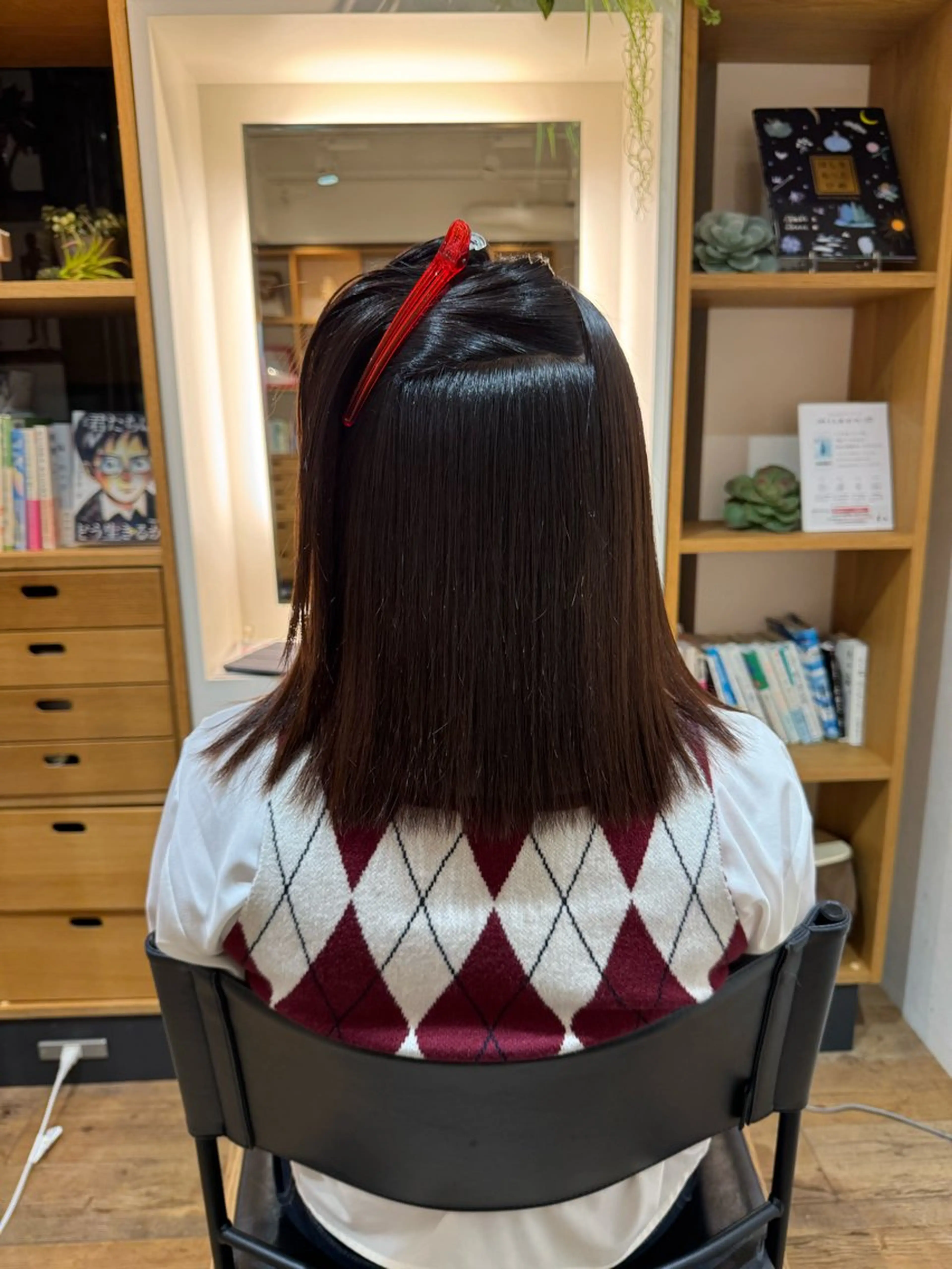 セミロング ヘアカラー トリートメント afloatkobe所属・美髪/髪質改善 川口凌弥のヘアスタイル