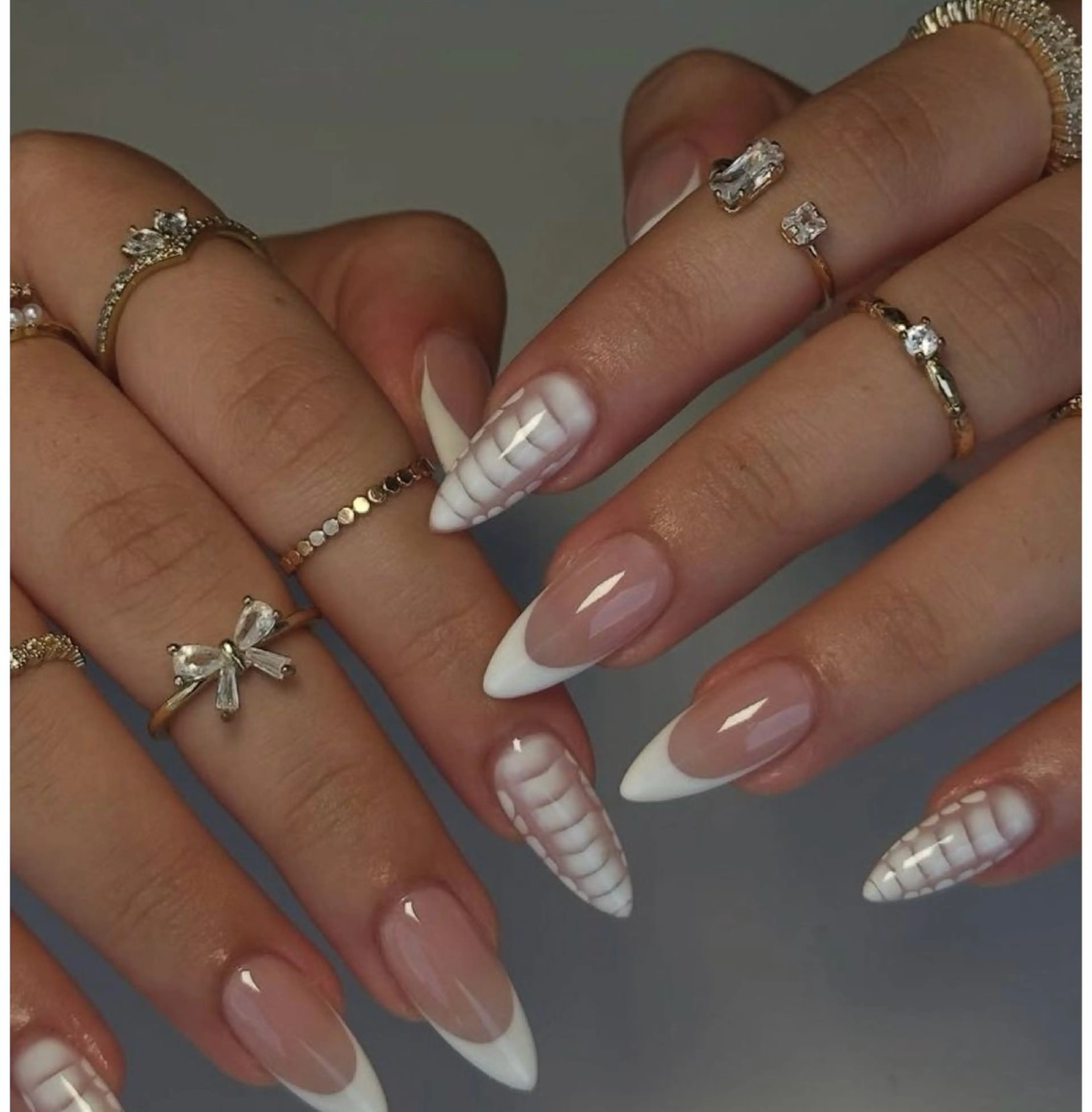 ネイル オーロラネイル ブルー チークネイル フットネイル フレンチネイル ハンドネイル REI レイのネイルデザイン