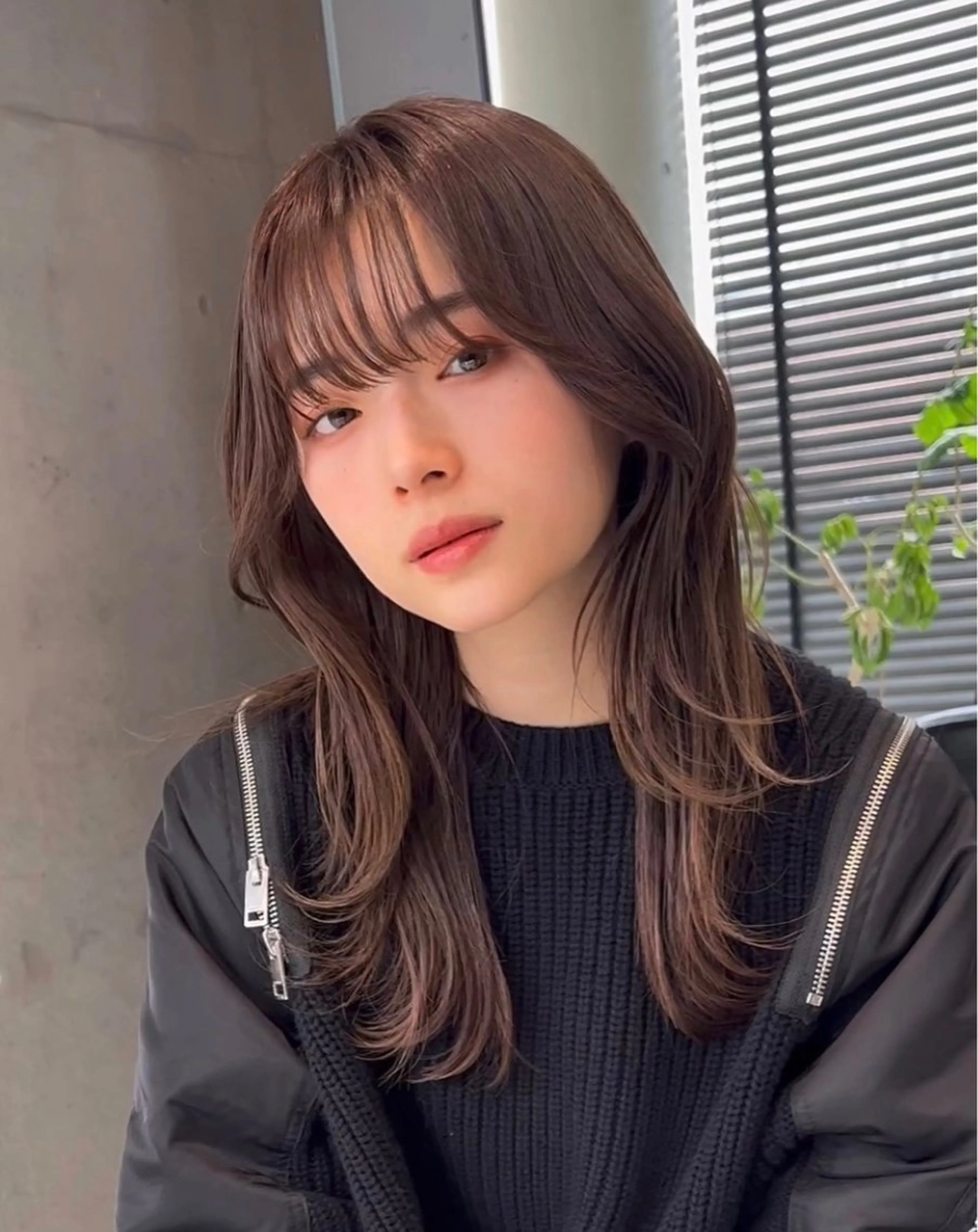 セミロング カラー カット ヘアカラー トリートメント 🌫️大人韓国ヘア 🌫️naoyaのヘアスタイル