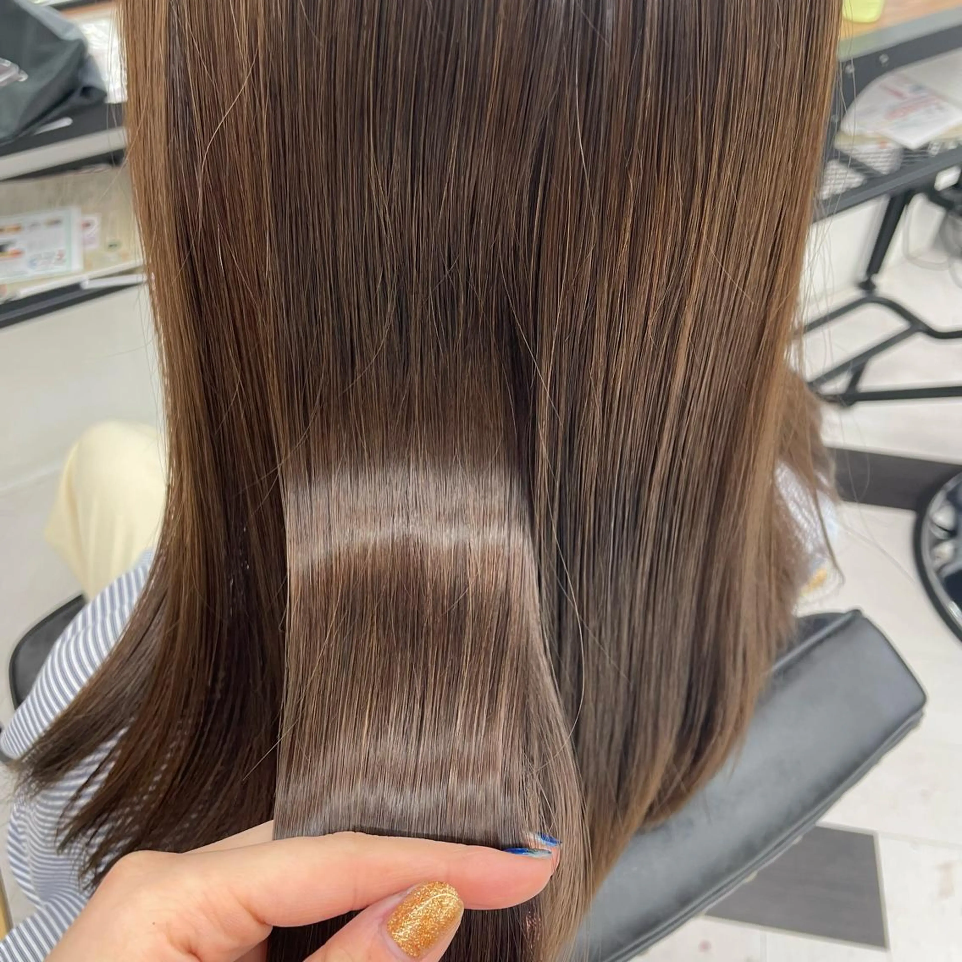 ミディアム カラー パーマ ヘアアレンジ メンズ キッズ ネイル マツエク・マツパ アイブロウ ブラウンカラー ナチュラルブラウン カラーマツエク ナチュラル ブラウン mona/ ストレートスタイル✨のヘアスタイル