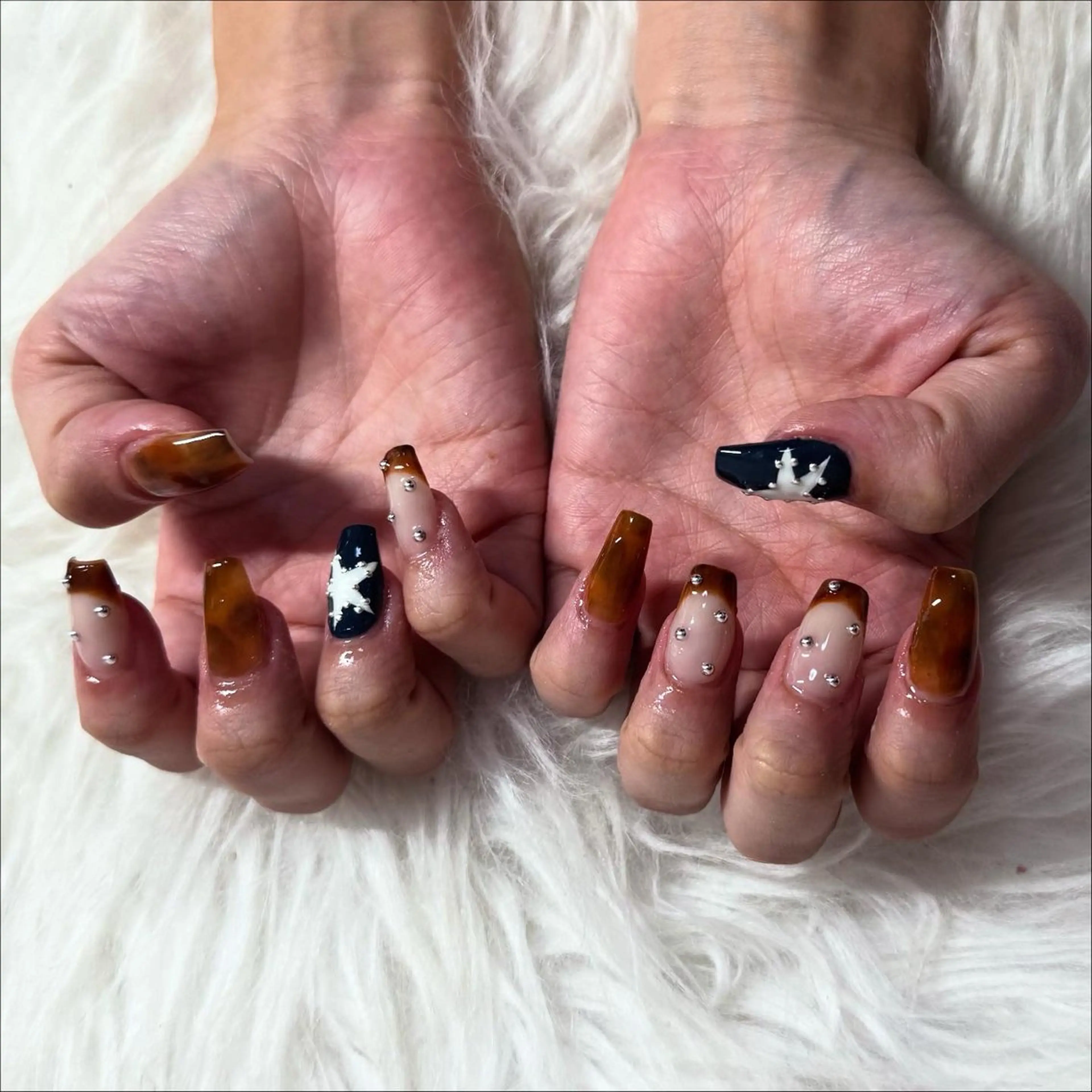 ロング ハンドネイル mao .のネイルデザイン