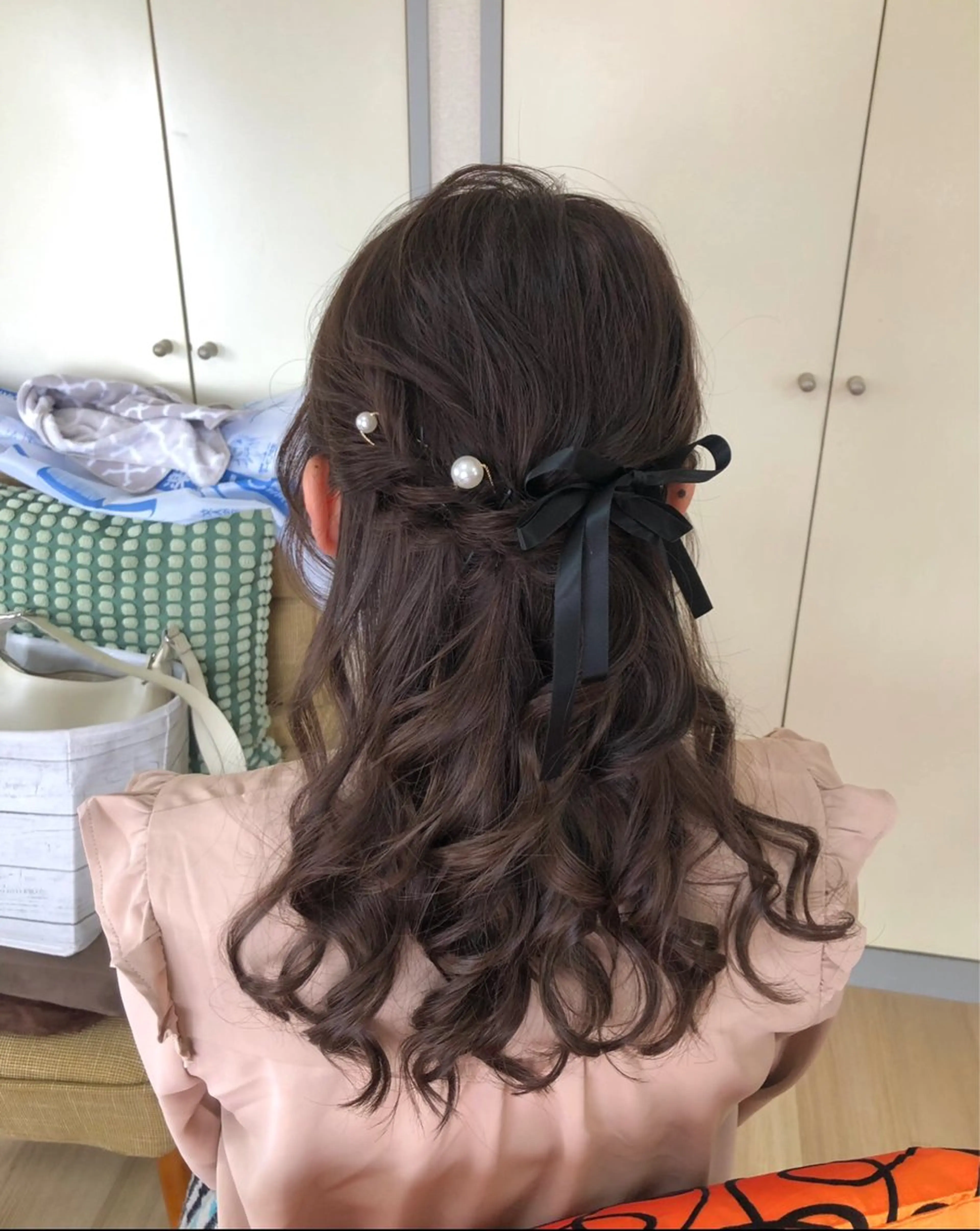 セミロング ヘアアレンジ ハーフアップ ヘアセット salon *meehoのネイルデザイン