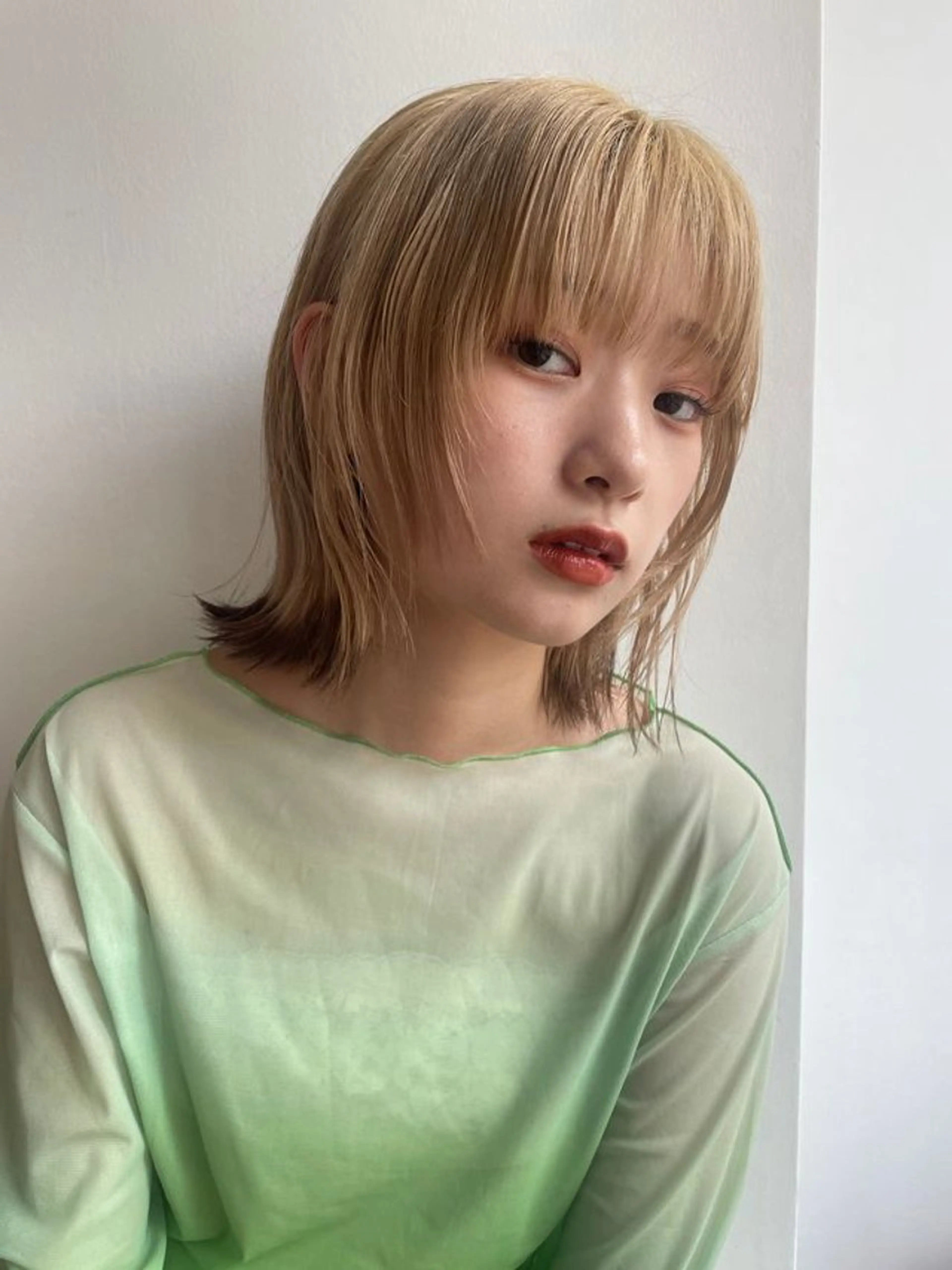 ショート カラー ひなこ / 艶カラーのヘアスタイル