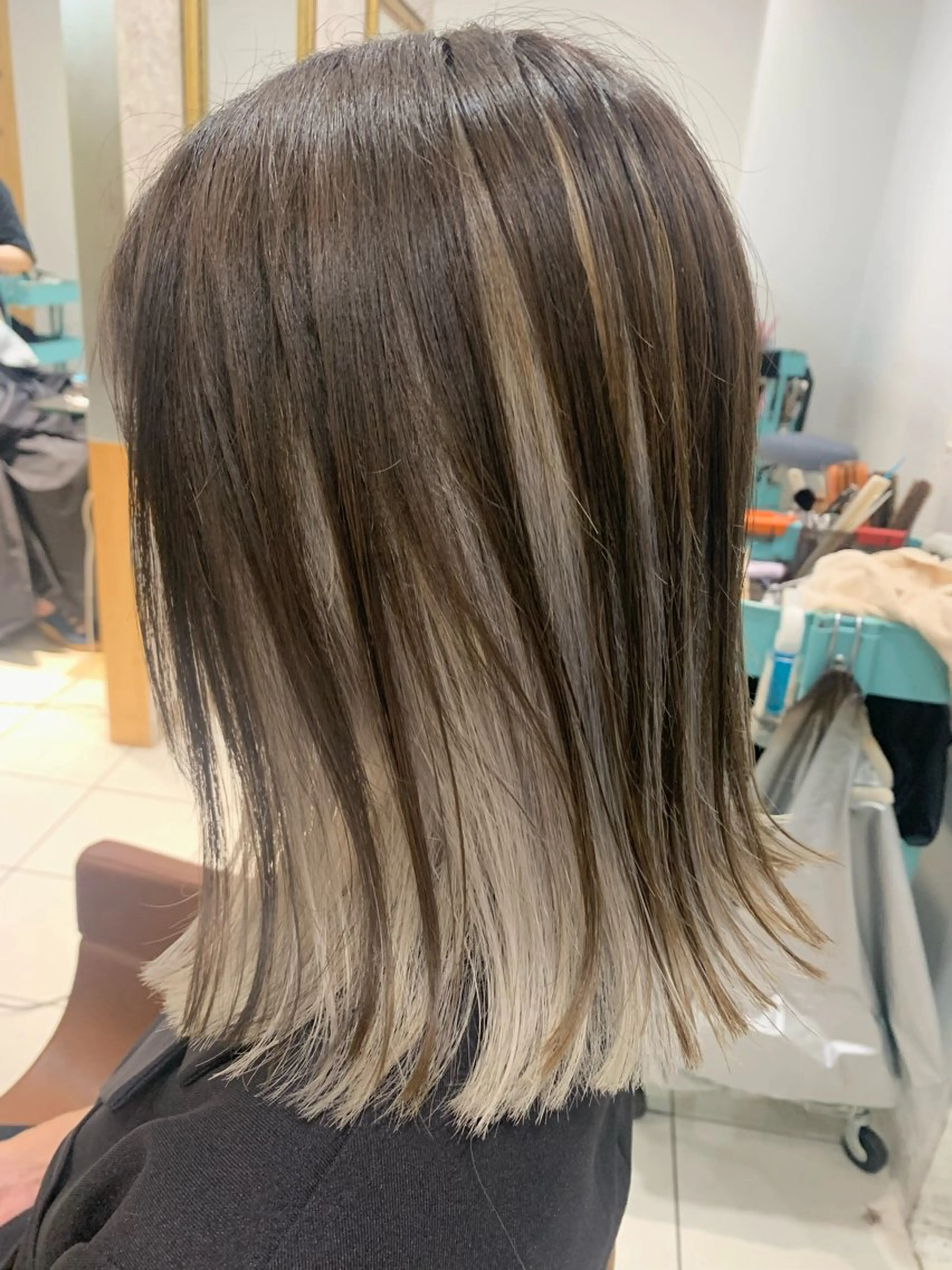 ミディアム CHELSEA神戸所属・MORISAKI ✂︎縮毛矯正のヘアスタイル