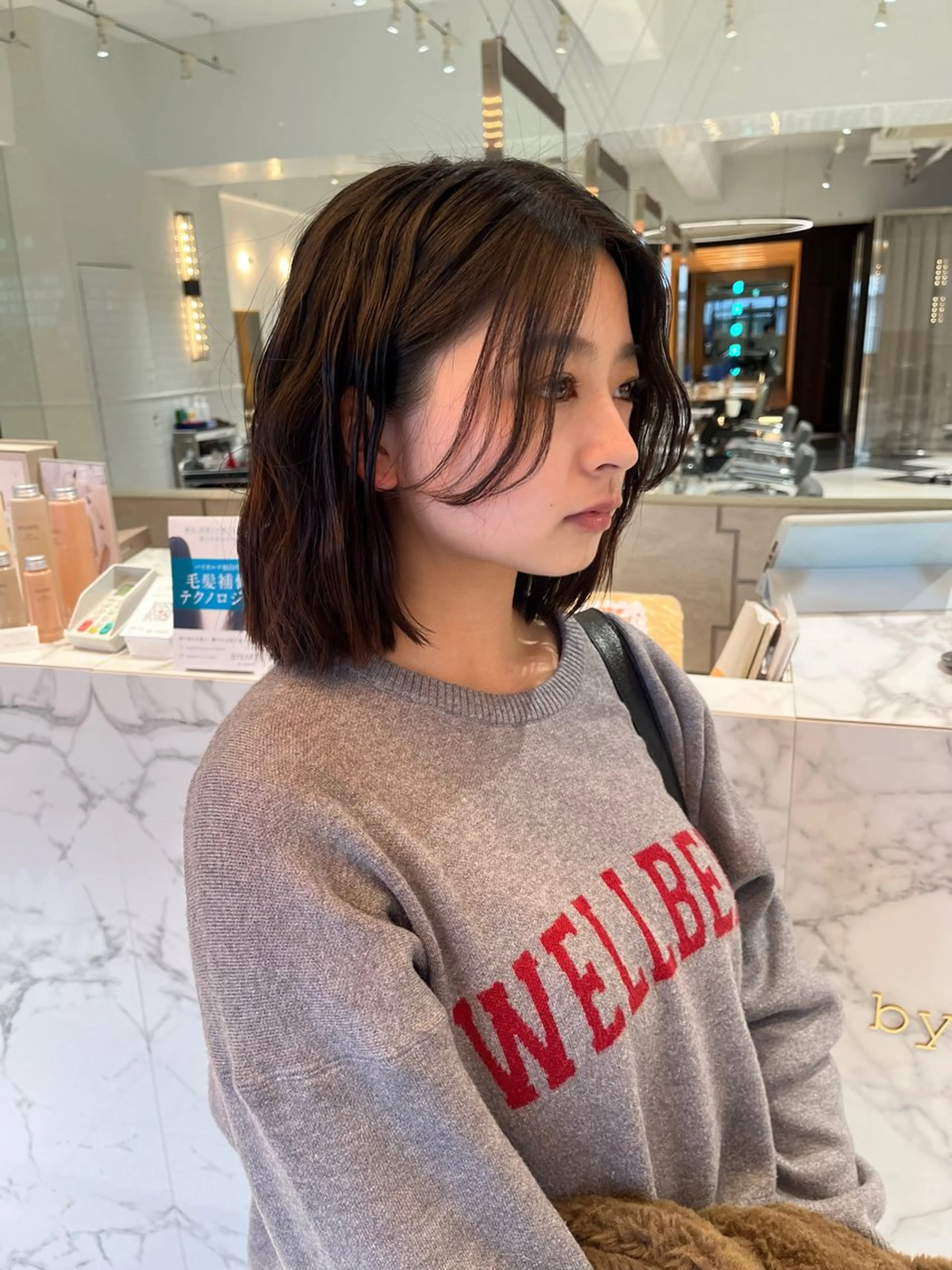 ミディアム ミディアムパーマ カット haruna .のヘアスタイル