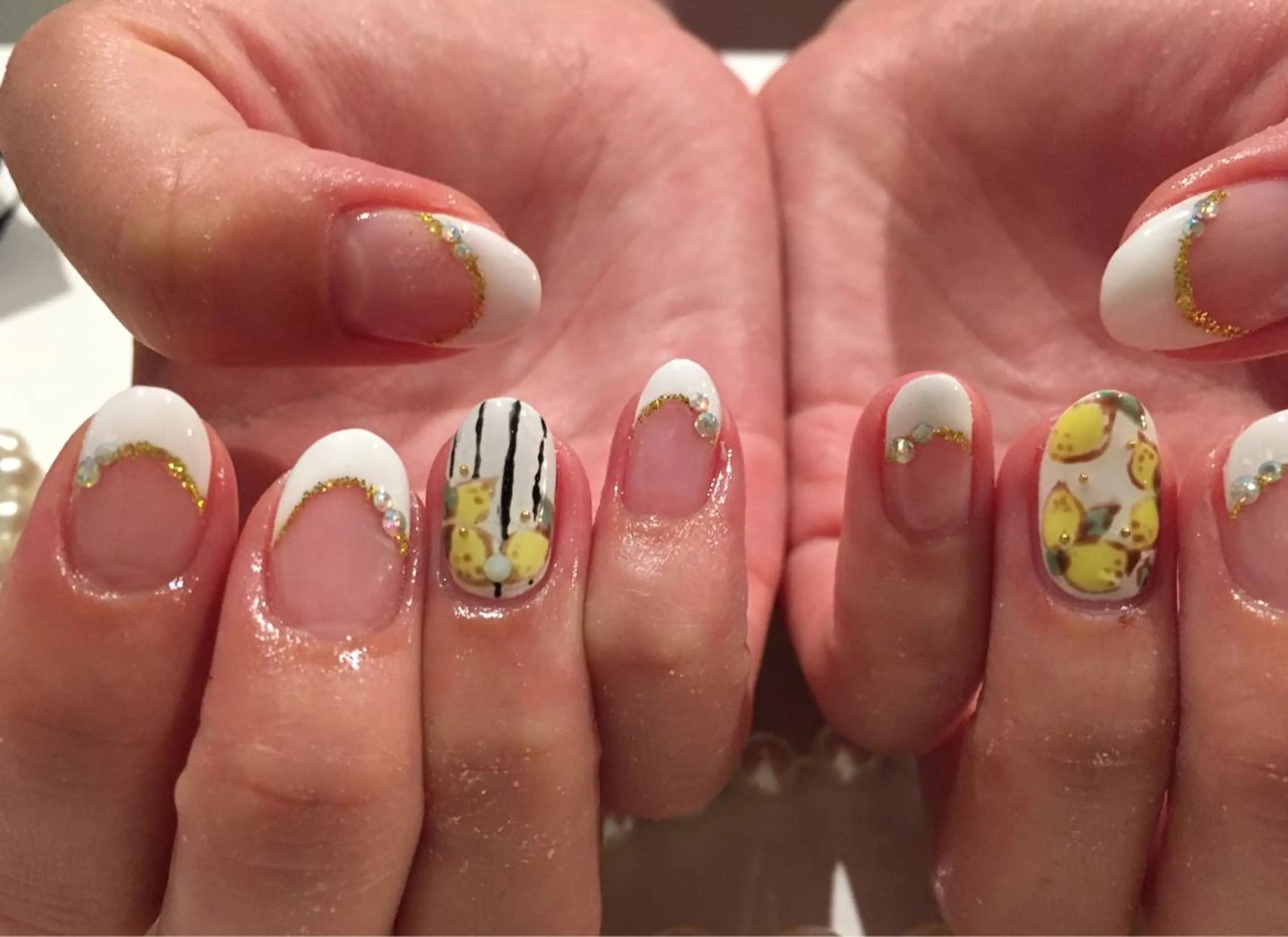 ネイル フレンチネイル ホワイト Lily closetのネイルデザイン