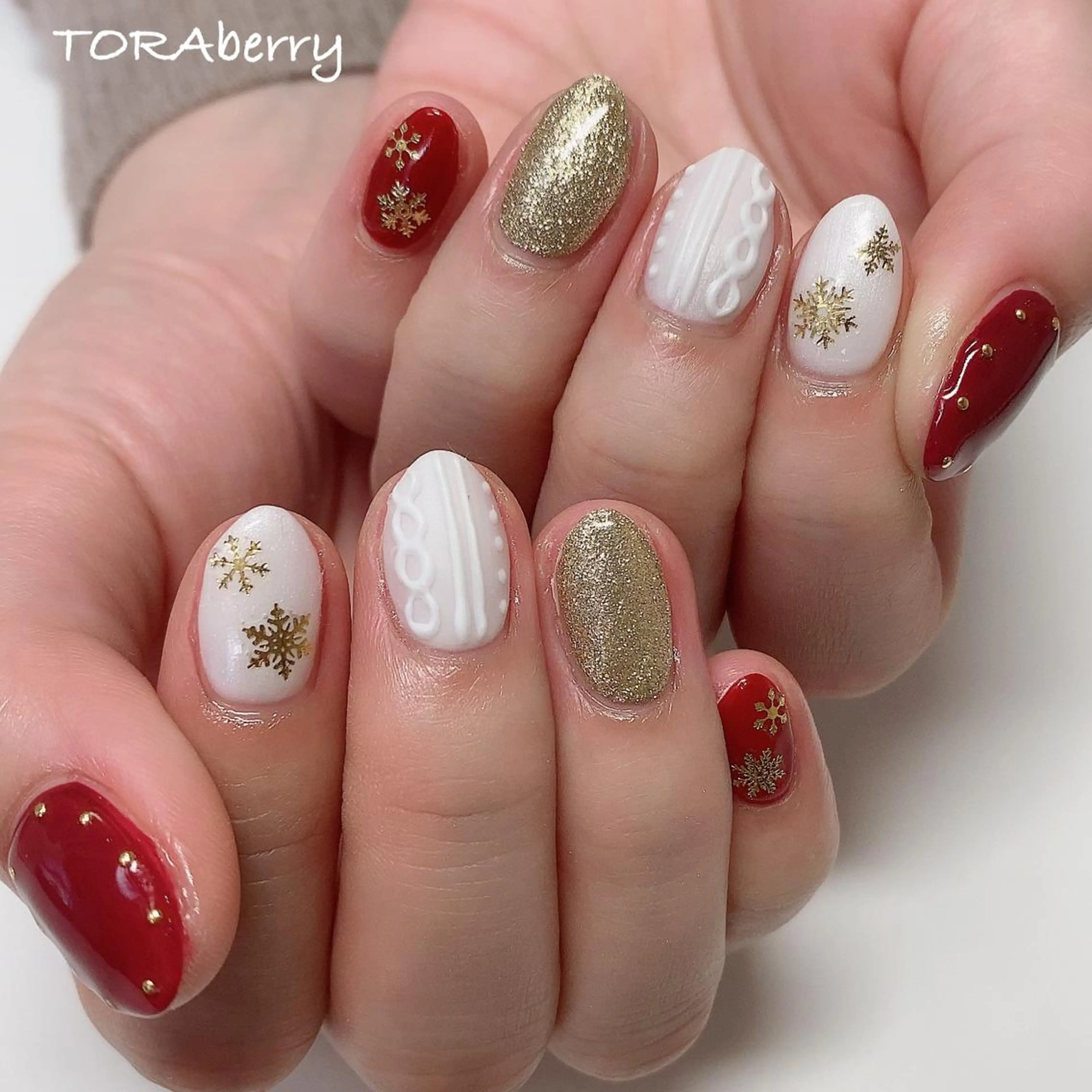 ネイル 冬ネイル クリスマス ハンドネイル ネイリスト なつみのネイルデザイン
