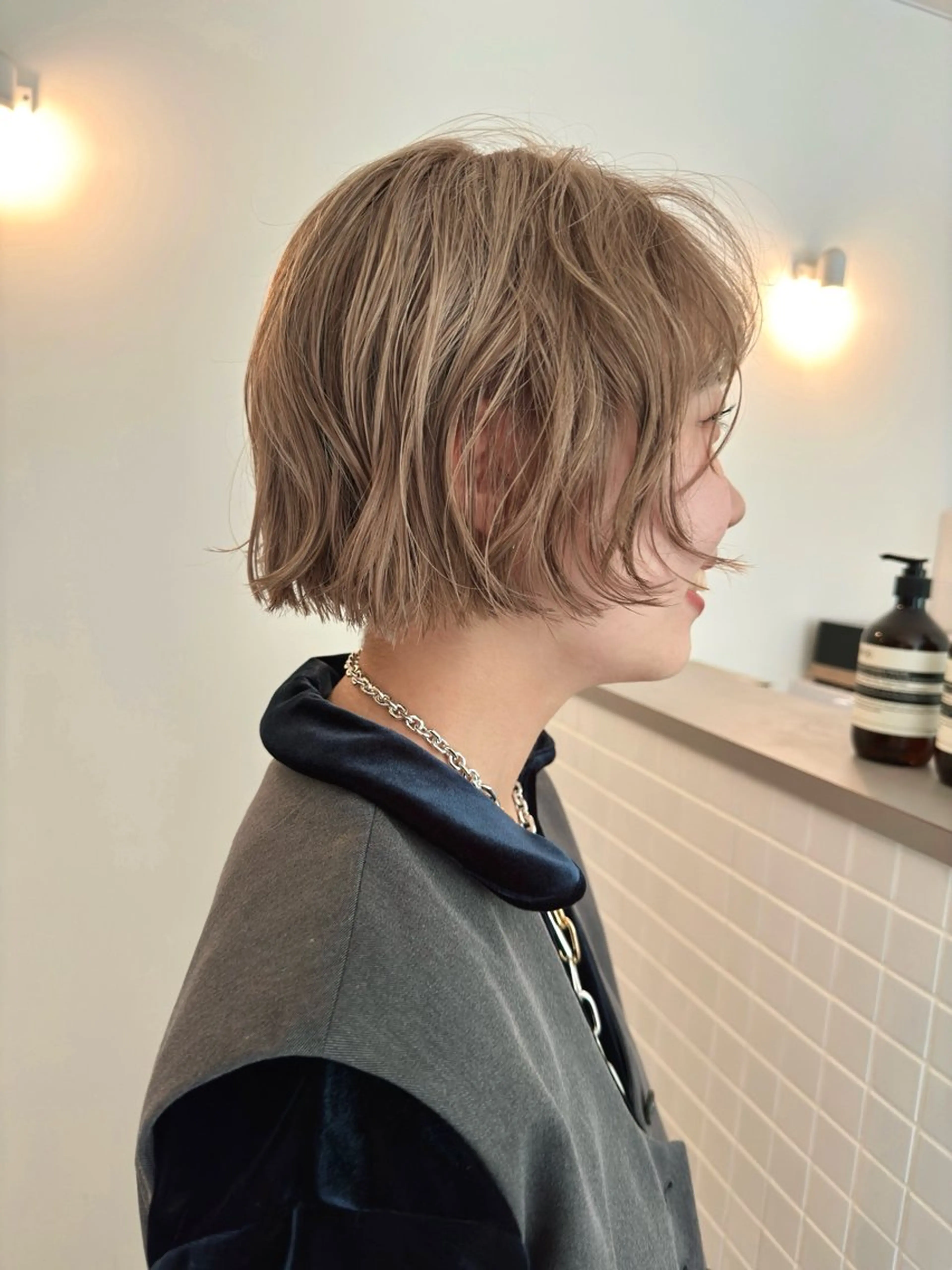 ショート カラー ハイトーンカラー ボブ 似合わせカット カット ヘアカラー トリートメント Kaito🐶/ デザイン/レイヤーのヘアスタイル