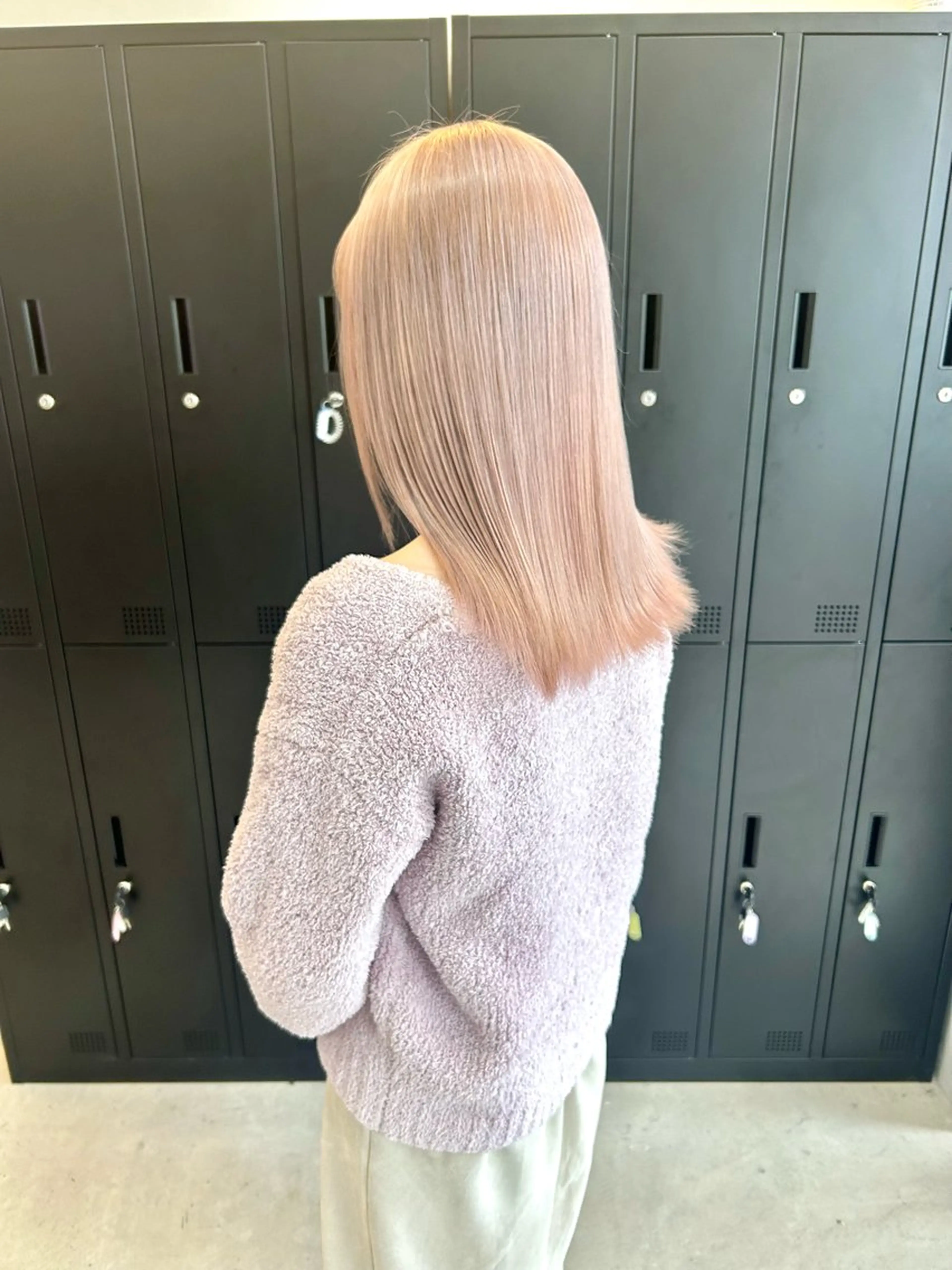 ミディアム カラー ヘアカラー 一ノ瀬 暁のヘアスタイル