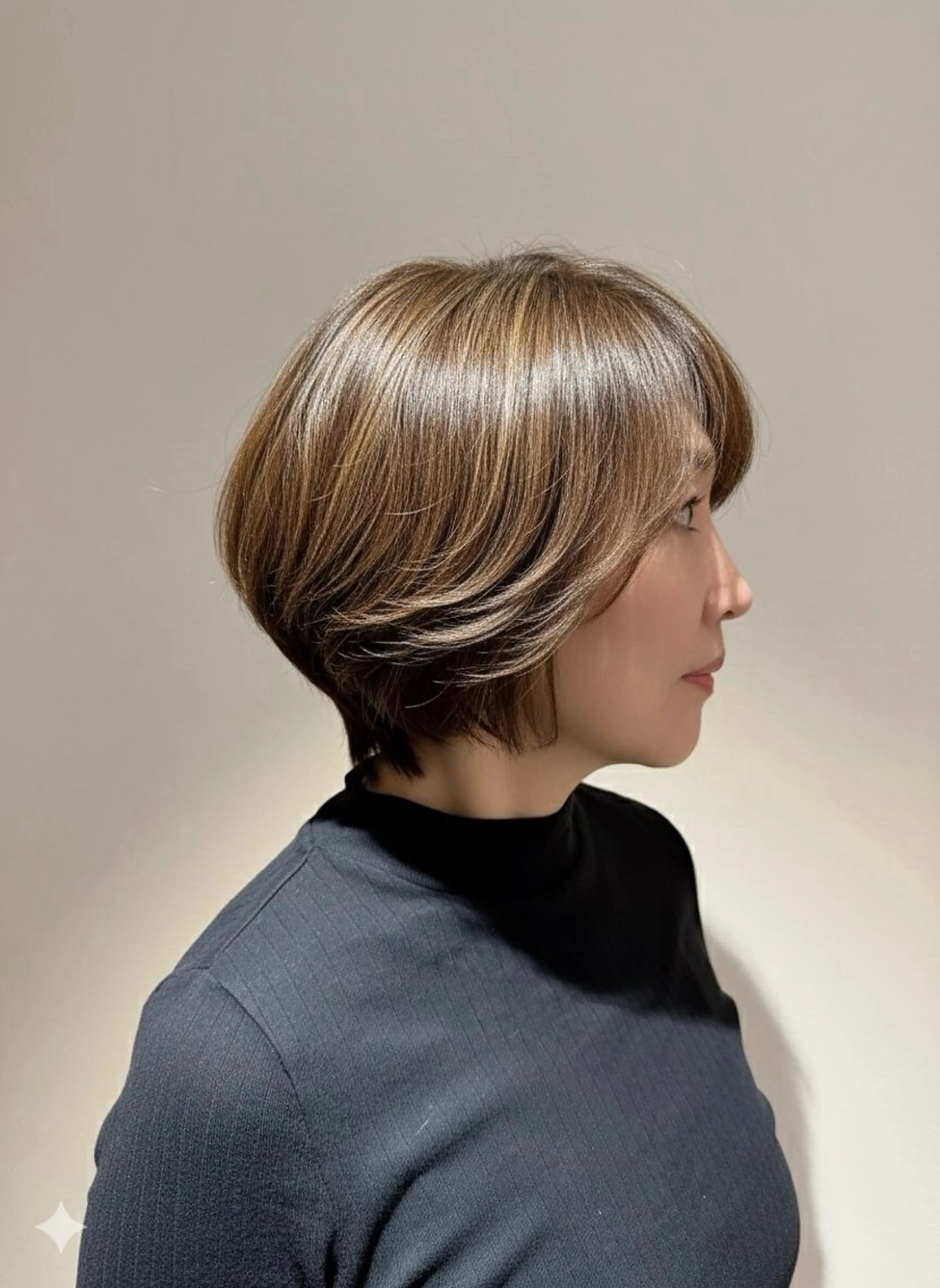 ショート カラー カット ヘアカラー トリートメント 津田 幹太のヘアスタイル