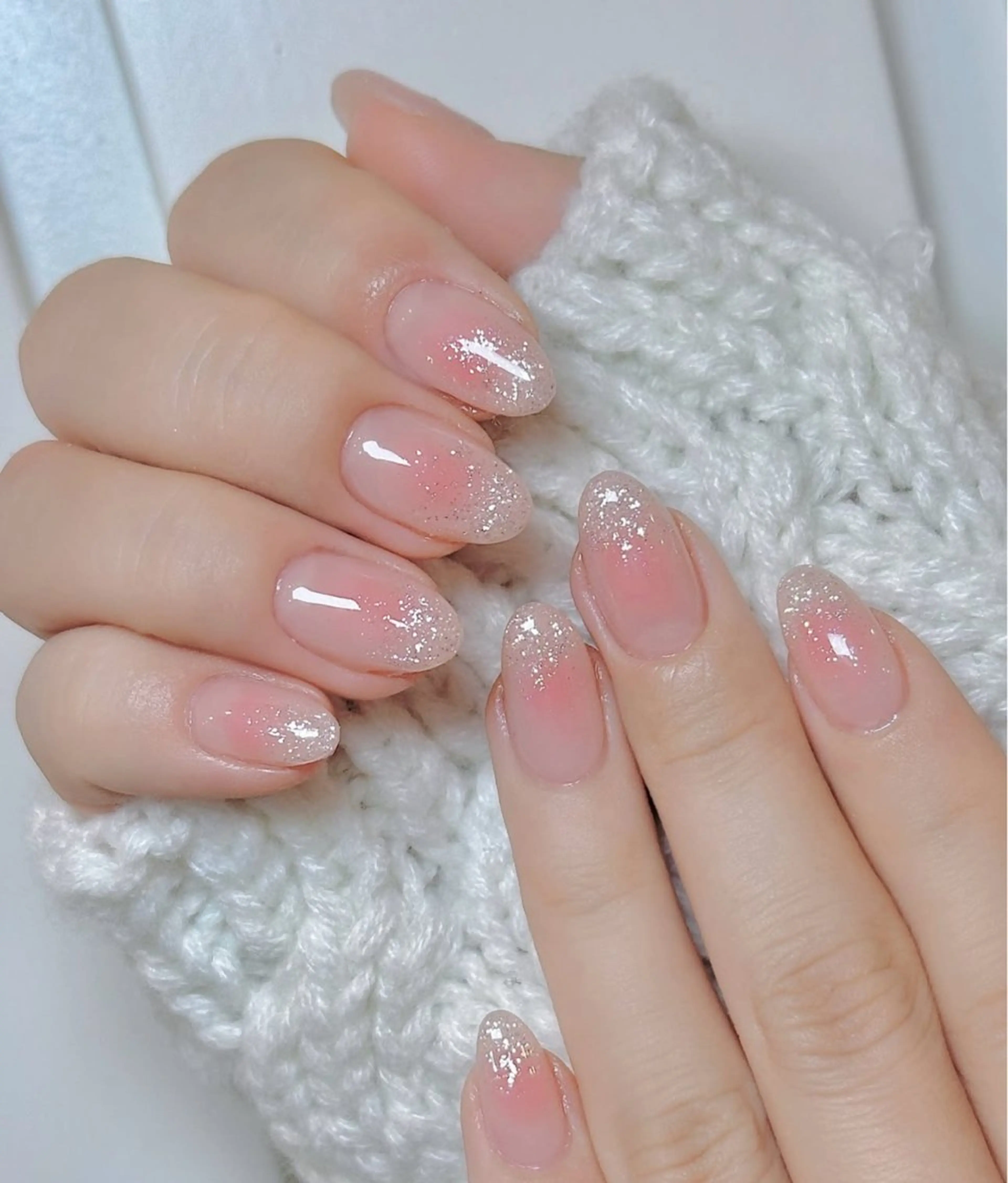 ネイル チークネイル フレンチネイル グラデーション 韓国ネイル マグネットネイル Hana nail所属・Hana Nailのネイルデザイン