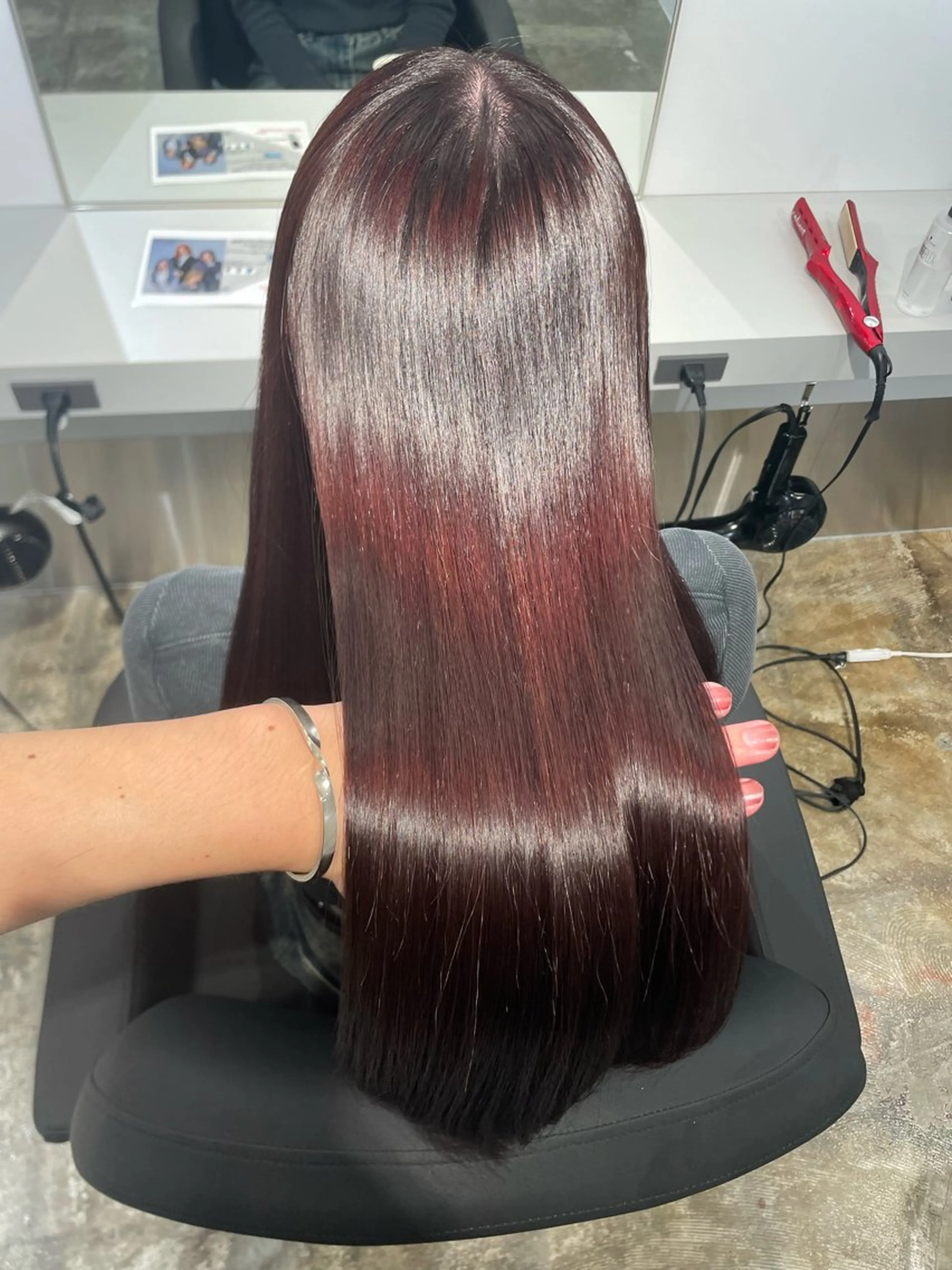 ロング カラー レッドカラー カット ヘアカラー トリートメント 🫧透明感/美髪🫧 Hiroakiのヘアスタイル