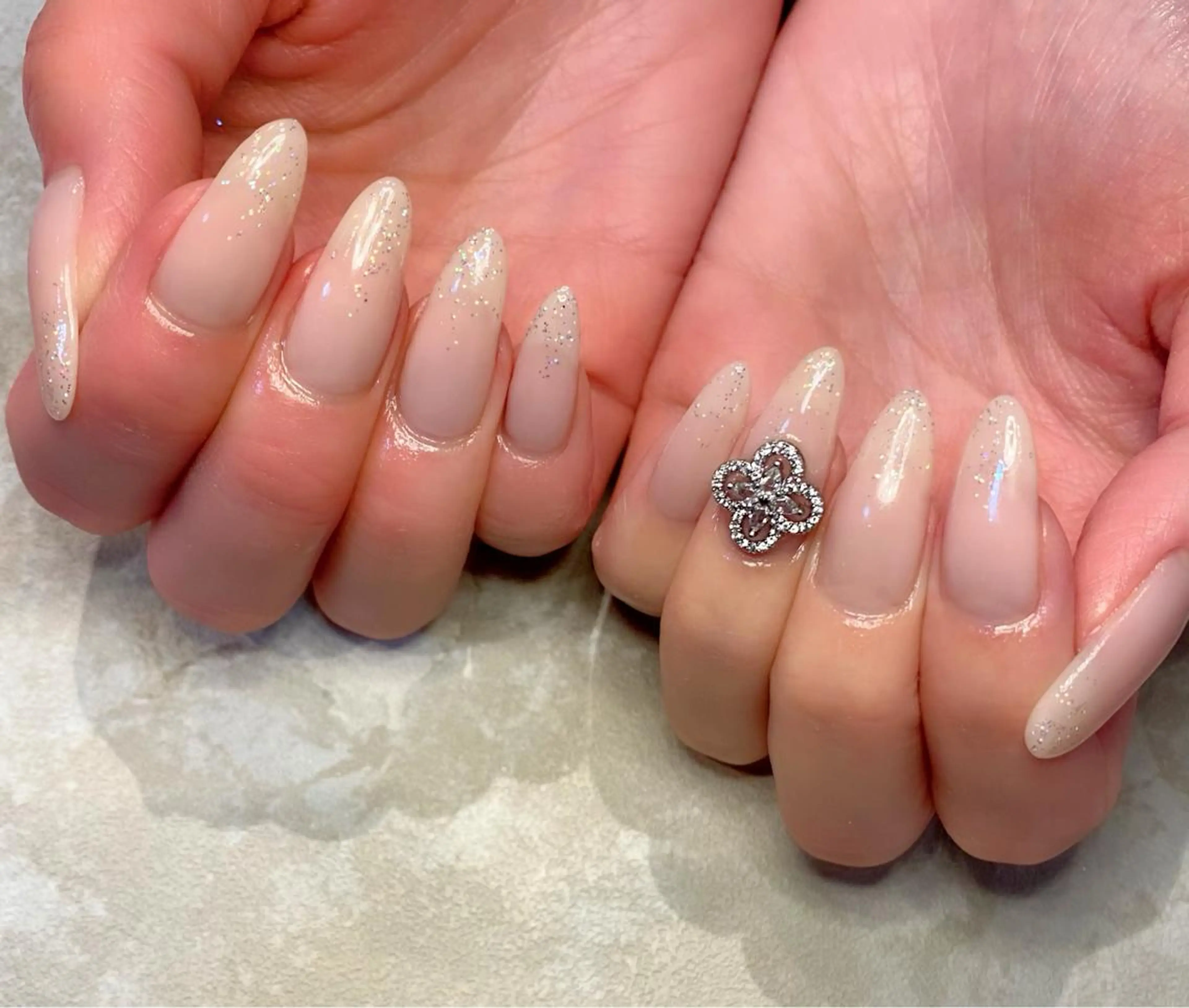 ネイル Lino+ ネイル&よもぎ蒸しのネイルデザイン