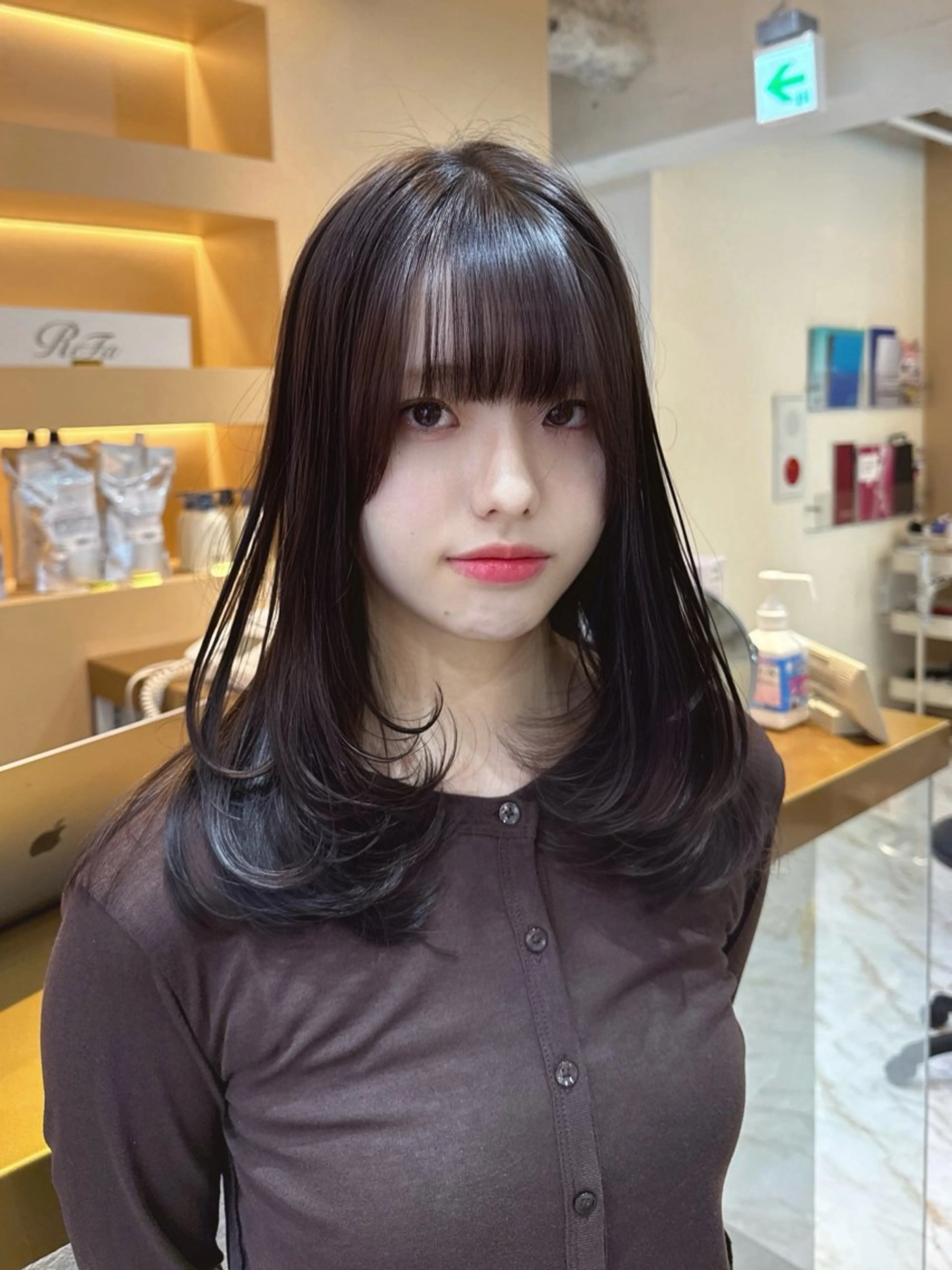 ミディアム レイヤーカット カット ヘアカラー トリートメント ヘッドスパ 🌸韓国レイヤー特化 🌸髪質改善🧖来輝のヘアスタイル