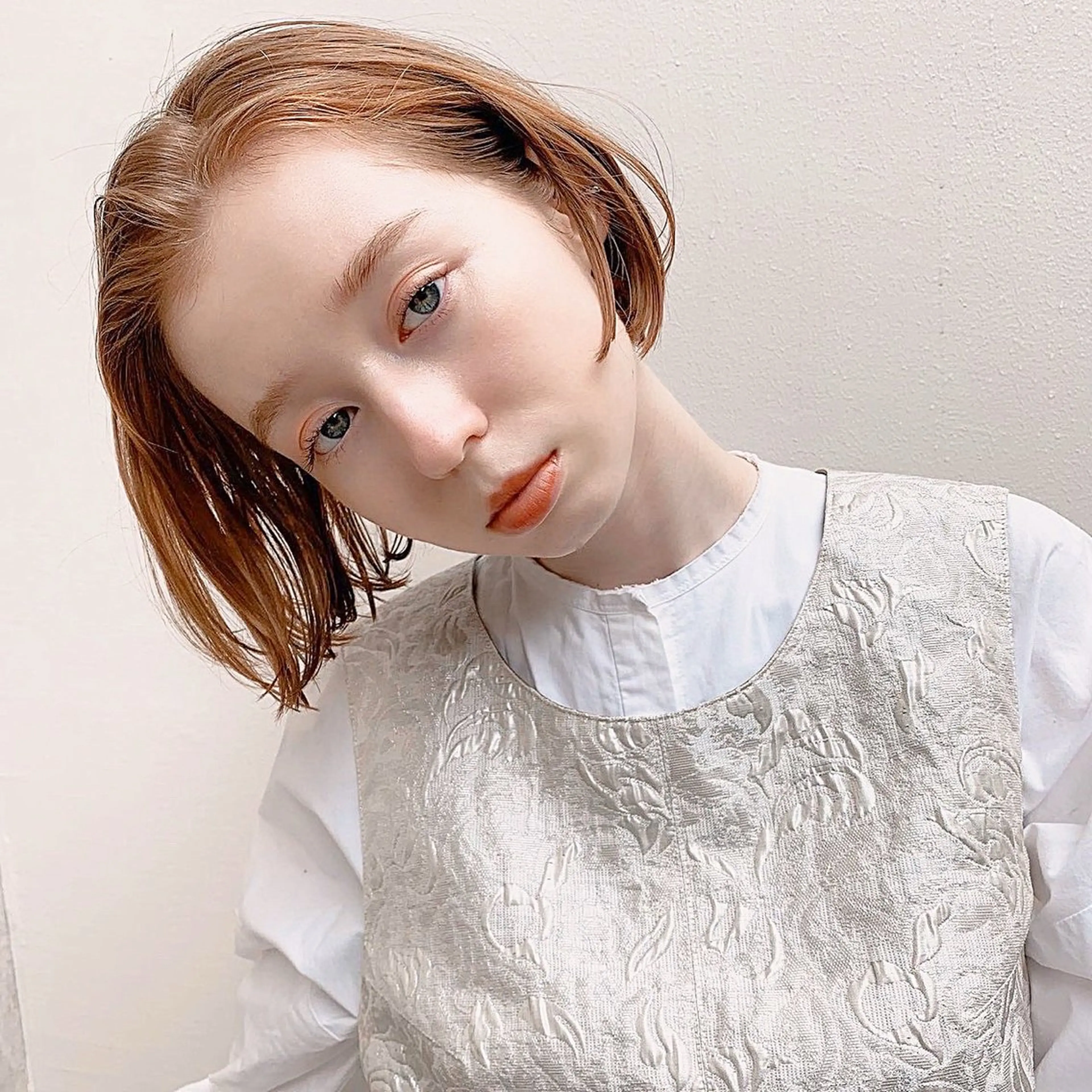 ミディアム カラー カット ヘアカラー 🌈艶髪ベージュ🌈 ユウトのヘアスタイル