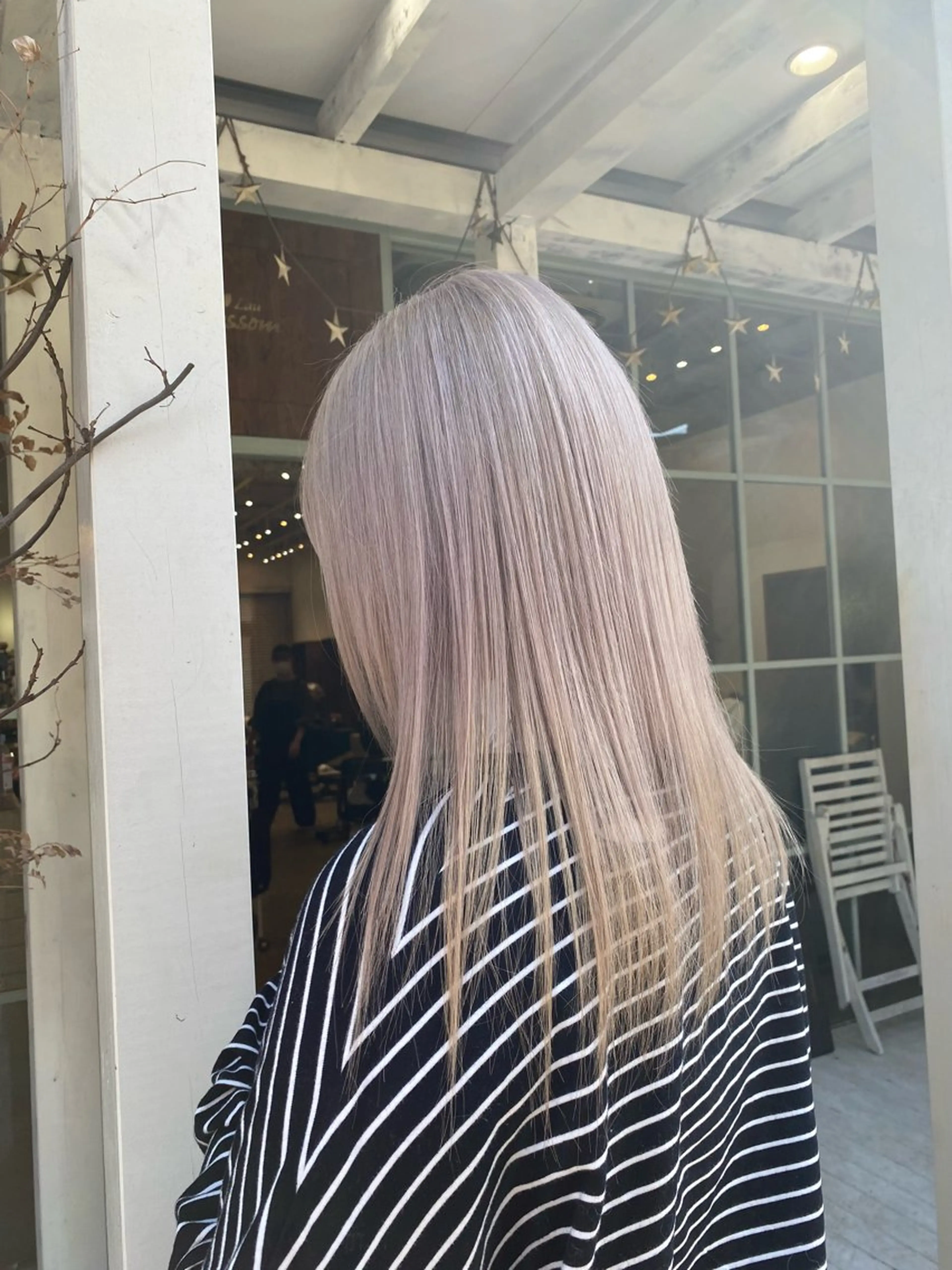 ミディアム カラー カット ヘアカラー トリートメント 入江 允のヘアスタイル