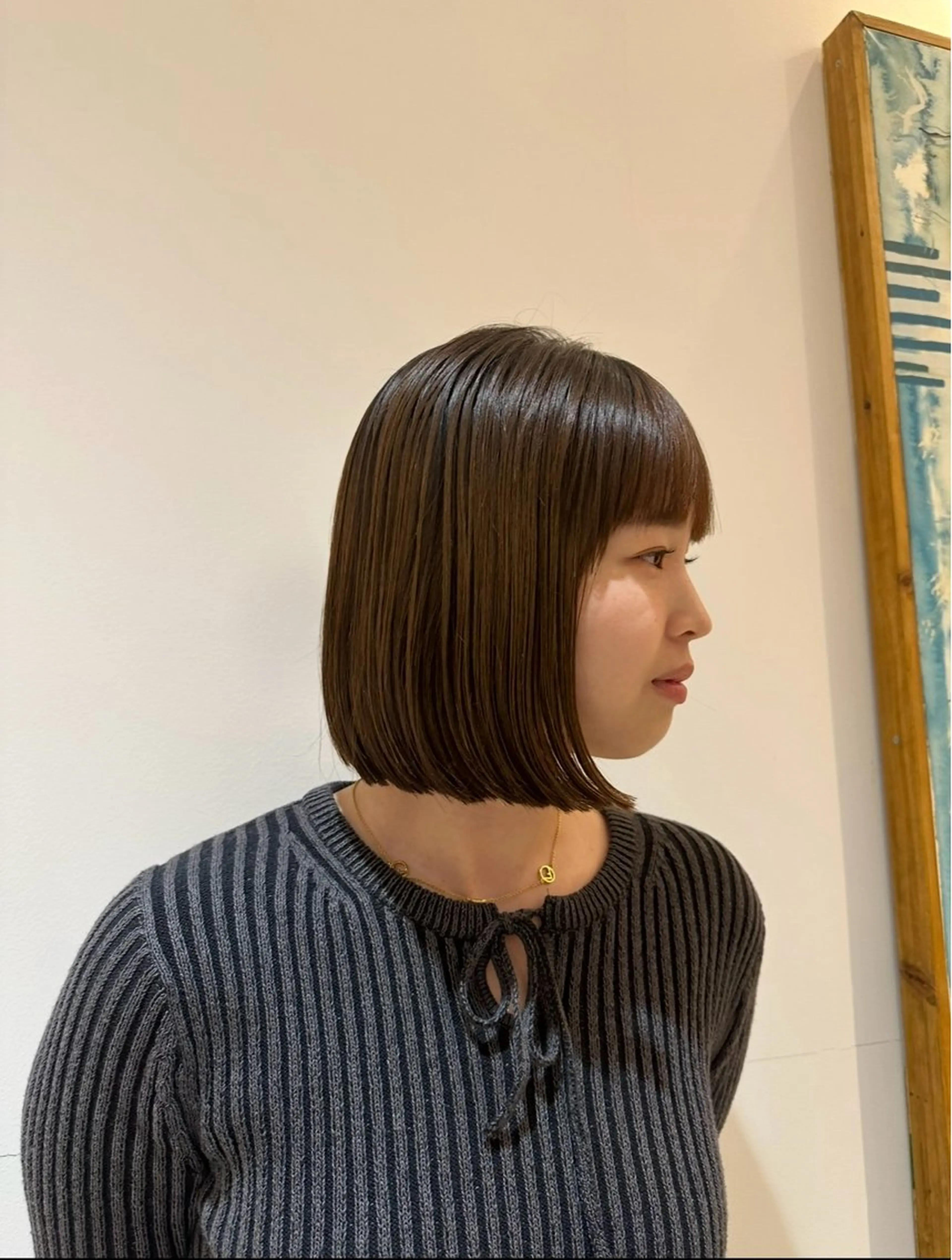 ミディアム ボブ 上米良 麻衣のヘアスタイル