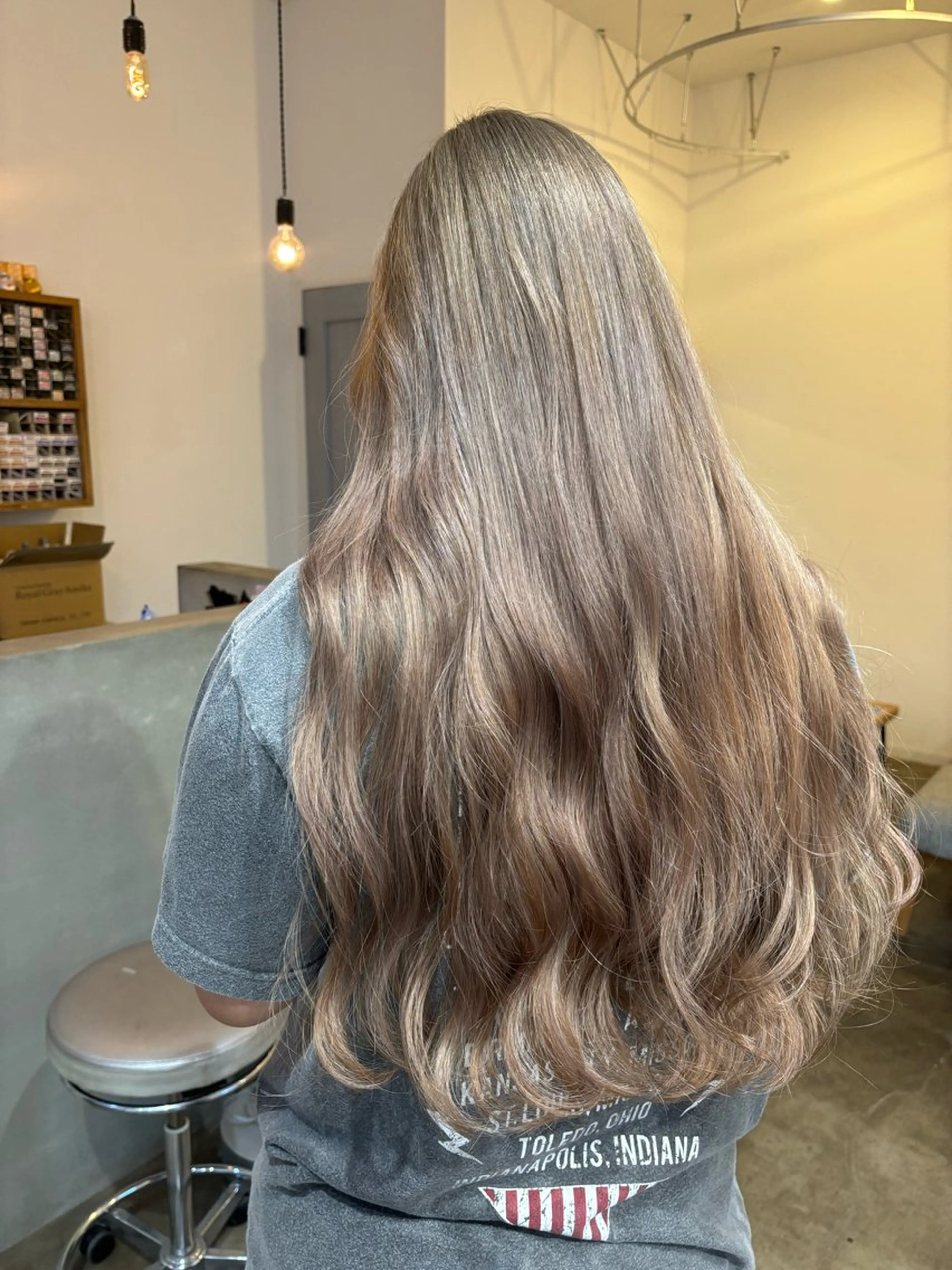 ロング REIKA 【eito】のヘアスタイル